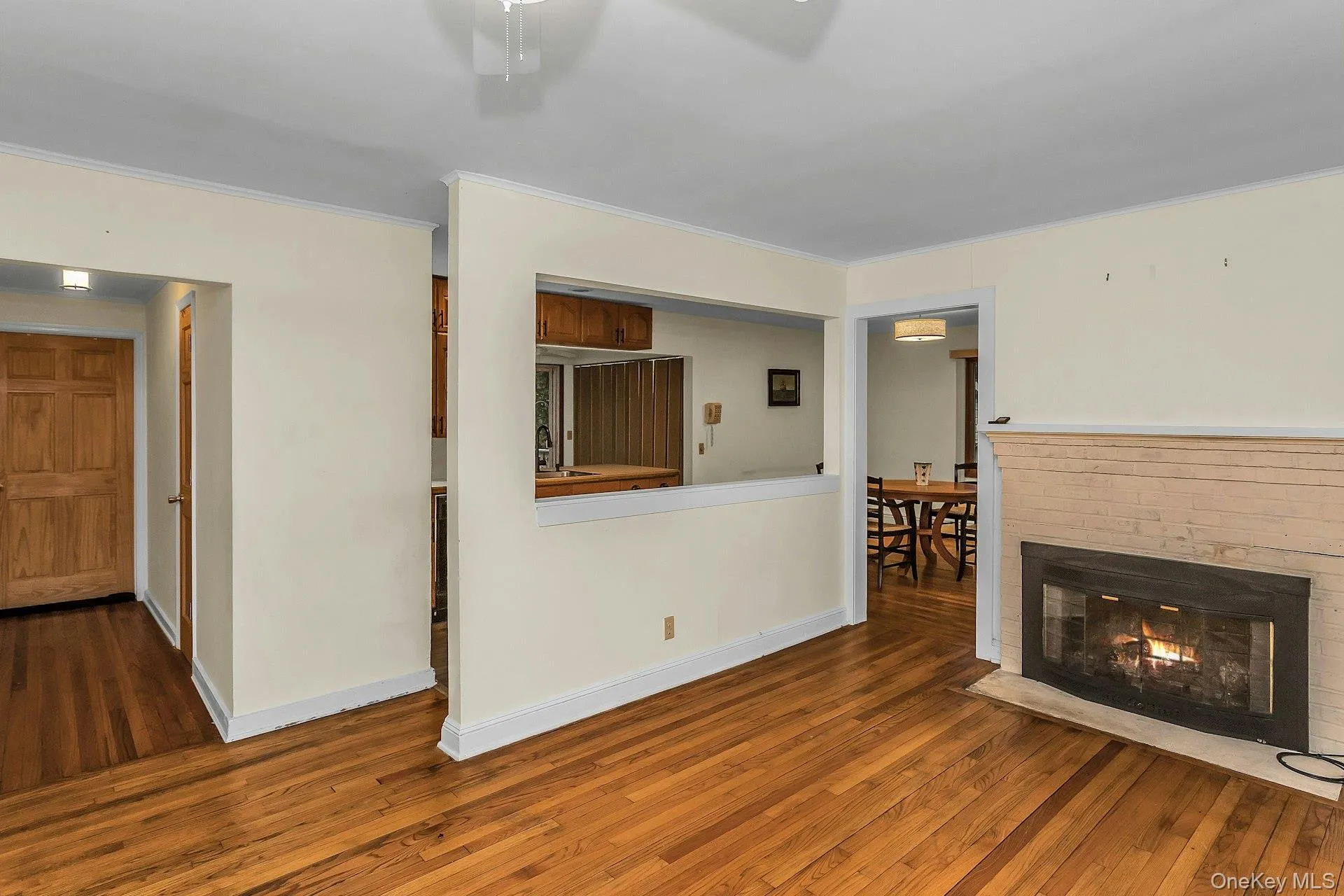 176 Side Road, Riverhead, NY, 3 Bedrooms Bedrooms, 7 Rooms Rooms,2 BathroomsBathrooms,Residential,For Rent,Side,0,1044062 176 Side Road, Riverhead, NY, 3 Bedrooms Bedrooms, 7 Rooms Rooms,2 BathroomsBathrooms,Residential,For Rent,Side,0,1044062