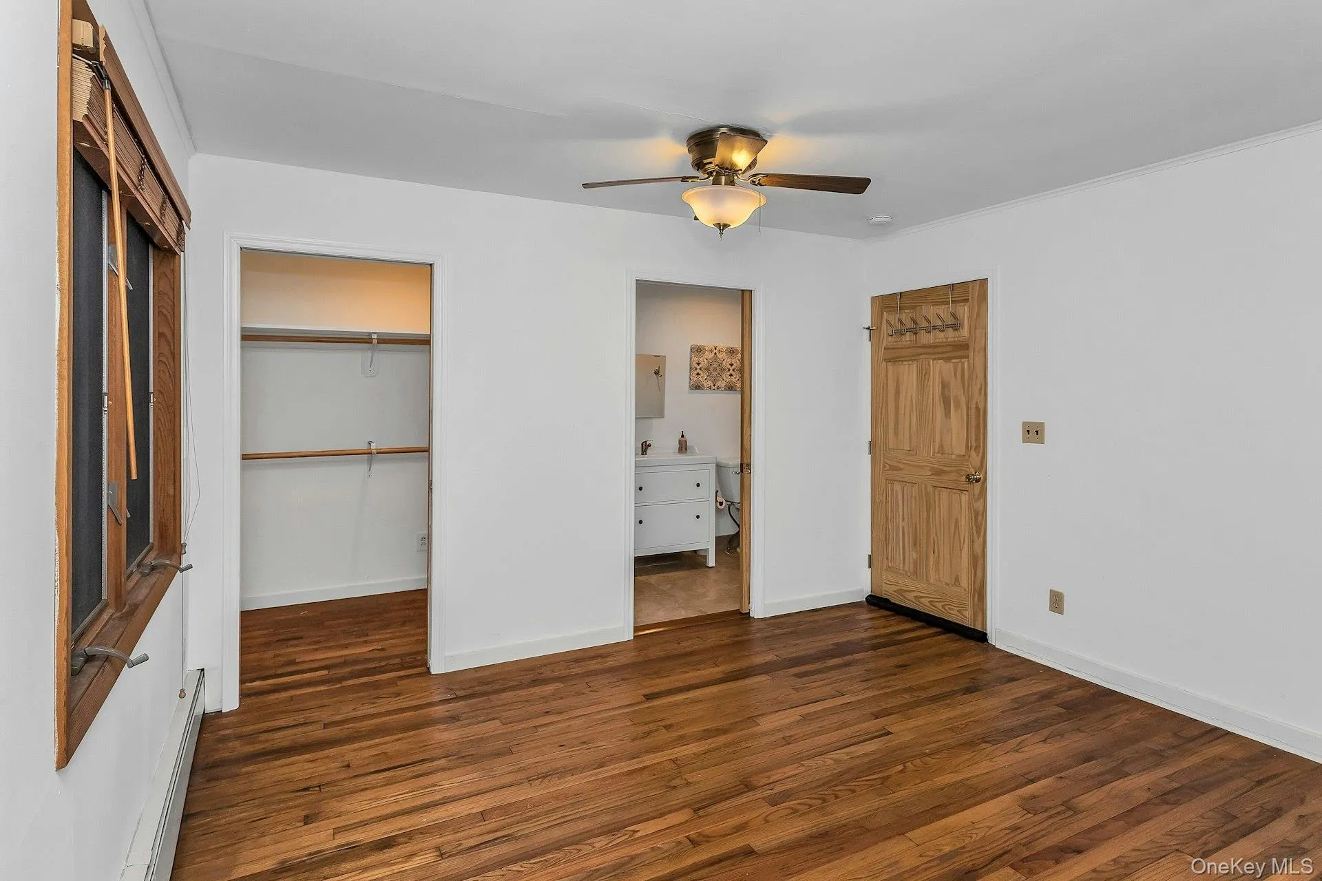 176 Side Road, Riverhead, NY, 3 Bedrooms Bedrooms, 7 Rooms Rooms,2 BathroomsBathrooms,Residential,For Rent,Side,0,1044062 176 Side Road, Riverhead, NY, 3 Bedrooms Bedrooms, 7 Rooms Rooms,2 BathroomsBathrooms,Residential,For Rent,Side,0,1044062