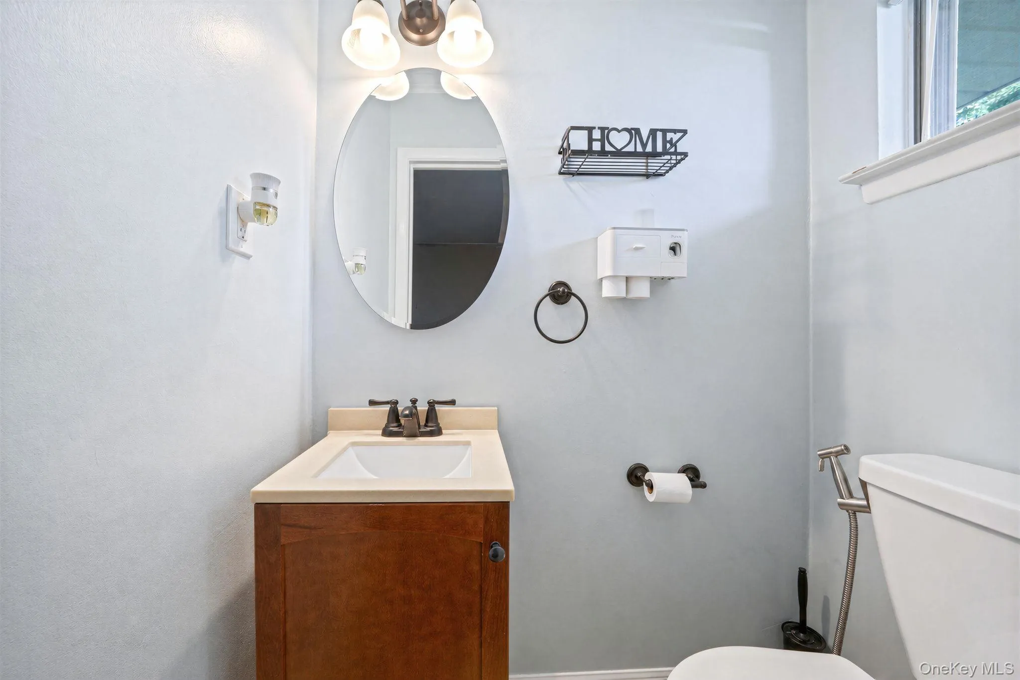 285 9th Street, Babylon, NY, 3 Bedrooms Bedrooms, 7 Rooms Rooms,1 BathroomBathrooms,Residential,For Rent,9th,0,1044065 285 9th Street, Babylon, NY, 3 Bedrooms Bedrooms, 7 Rooms Rooms,1 BathroomBathrooms,Residential,For Rent,9th,0,1044065