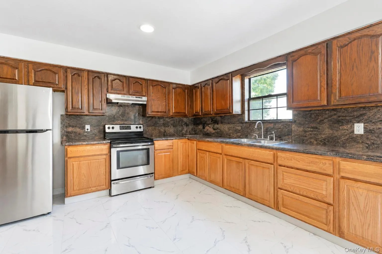 43 harrison drive, Brookhaven, NY, 4 Bedrooms Bedrooms, 9 Rooms Rooms,3 BathroomsBathrooms,Residential,For Rent,harrison drive,0,1044067 43 harrison drive, Brookhaven, NY, 4 Bedrooms Bedrooms, 9 Rooms Rooms,3 BathroomsBathrooms,Residential,For Rent,harrison drive,0,1044067