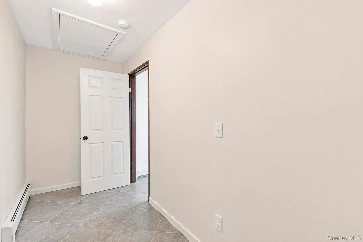 43 harrison drive, Brookhaven, NY, 4 Bedrooms Bedrooms, 9 Rooms Rooms,3 BathroomsBathrooms,Residential,For Rent,harrison drive,0,1044067 43 harrison drive, Brookhaven, NY, 4 Bedrooms Bedrooms, 9 Rooms Rooms,3 BathroomsBathrooms,Residential,For Rent,harrison drive,0,1044067