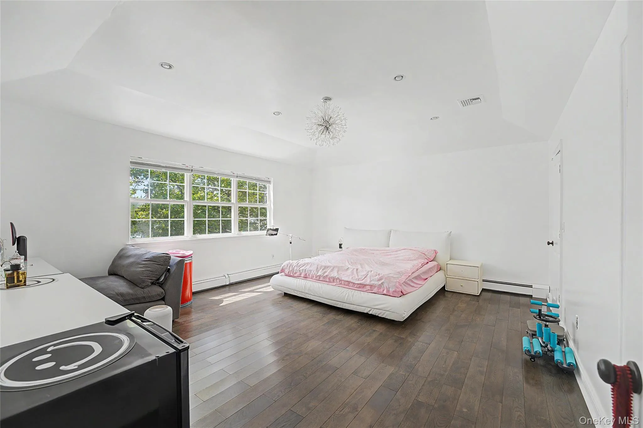 2455 7th Avenue, Hempstead, NY, 4 Bedrooms Bedrooms, 9 Rooms Rooms,3 BathroomsBathrooms,Residential,For Rent,7th,0,1044072 2455 7th Avenue, Hempstead, NY, 4 Bedrooms Bedrooms, 9 Rooms Rooms,3 BathroomsBathrooms,Residential,For Rent,7th,0,1044072