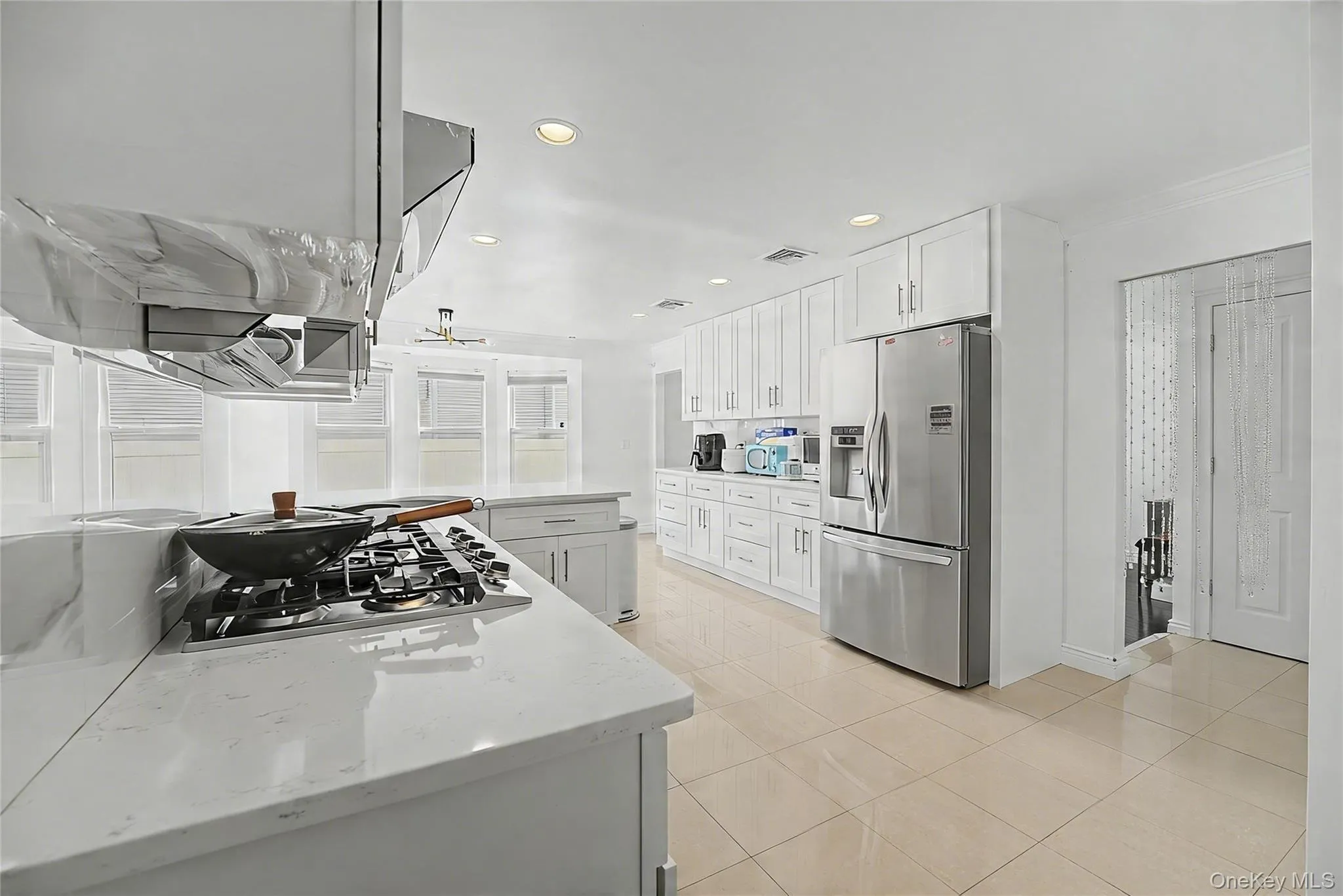 2455 7th Avenue, Hempstead, NY, 4 Bedrooms Bedrooms, 9 Rooms Rooms,3 BathroomsBathrooms,Residential,For Rent,7th,0,1044072 2455 7th Avenue, Hempstead, NY, 4 Bedrooms Bedrooms, 9 Rooms Rooms,3 BathroomsBathrooms,Residential,For Rent,7th,0,1044072