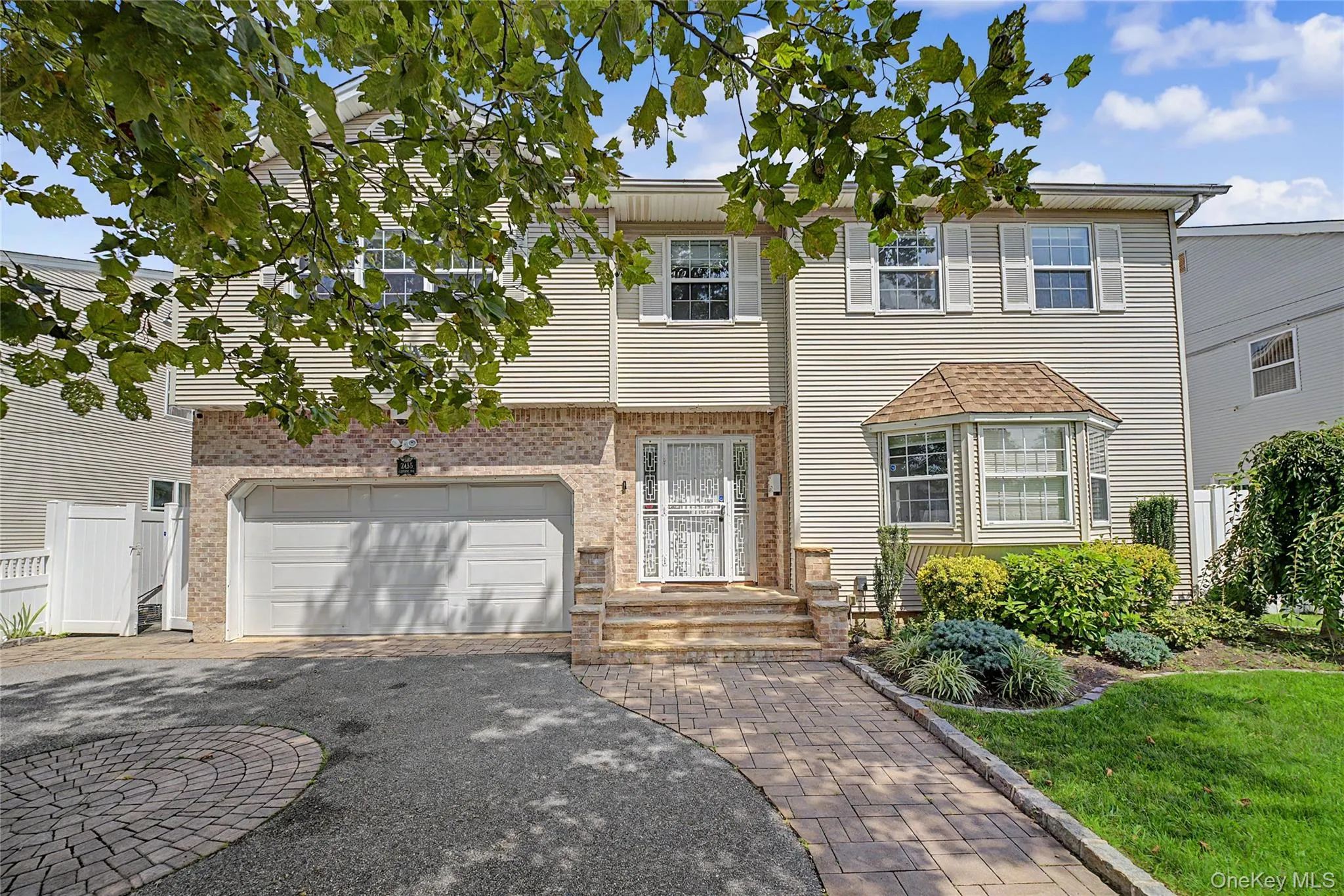 2455 7th Avenue, Hempstead, NY, 4 Bedrooms Bedrooms, 9 Rooms Rooms,3 BathroomsBathrooms,Residential,For Rent,7th,0,1044072 2455 7th Avenue, Hempstead, NY, 4 Bedrooms Bedrooms, 9 Rooms Rooms,3 BathroomsBathrooms,Residential,For Rent,7th,0,1044072