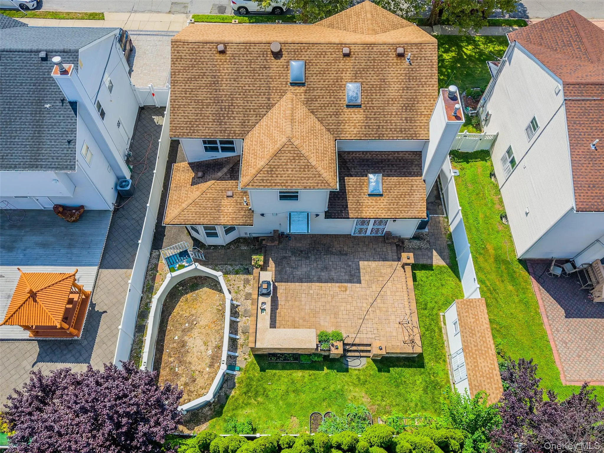 2455 7th Avenue, Hempstead, NY, 4 Bedrooms Bedrooms, 9 Rooms Rooms,3 BathroomsBathrooms,Residential,For Rent,7th,0,1044072 2455 7th Avenue, Hempstead, NY, 4 Bedrooms Bedrooms, 9 Rooms Rooms,3 BathroomsBathrooms,Residential,For Rent,7th,0,1044072