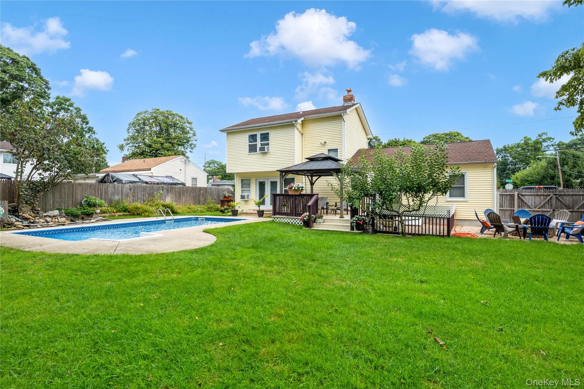 16 12th Street, Brookhaven, NY, 4 Bedrooms Bedrooms, 9 Rooms Rooms,3 BathroomsBathrooms,Residential,For Rent,12th,0,1044074 16 12th Street, Brookhaven, NY, 4 Bedrooms Bedrooms, 9 Rooms Rooms,3 BathroomsBathrooms,Residential,For Rent,12th,0,1044074