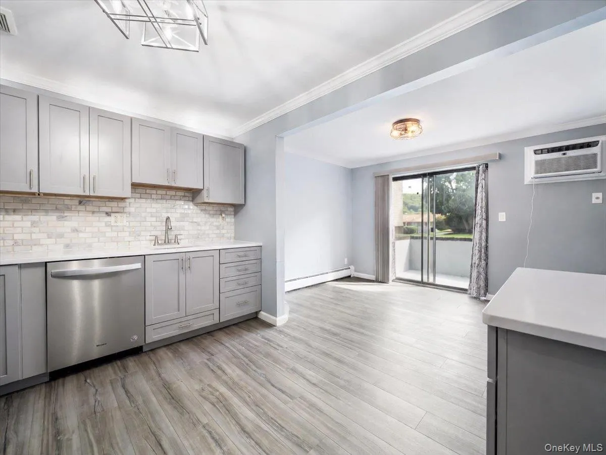 202 Country Club Lane, Haverstraw, NY, 2 Bedrooms Bedrooms, 5 Rooms Rooms,2 BathroomsBathrooms,Residential,For Rent,Country Club,0,1044077 202 Country Club Lane, Haverstraw, NY, 2 Bedrooms Bedrooms, 5 Rooms Rooms,2 BathroomsBathrooms,Residential,For Rent,Country Club,0,1044077