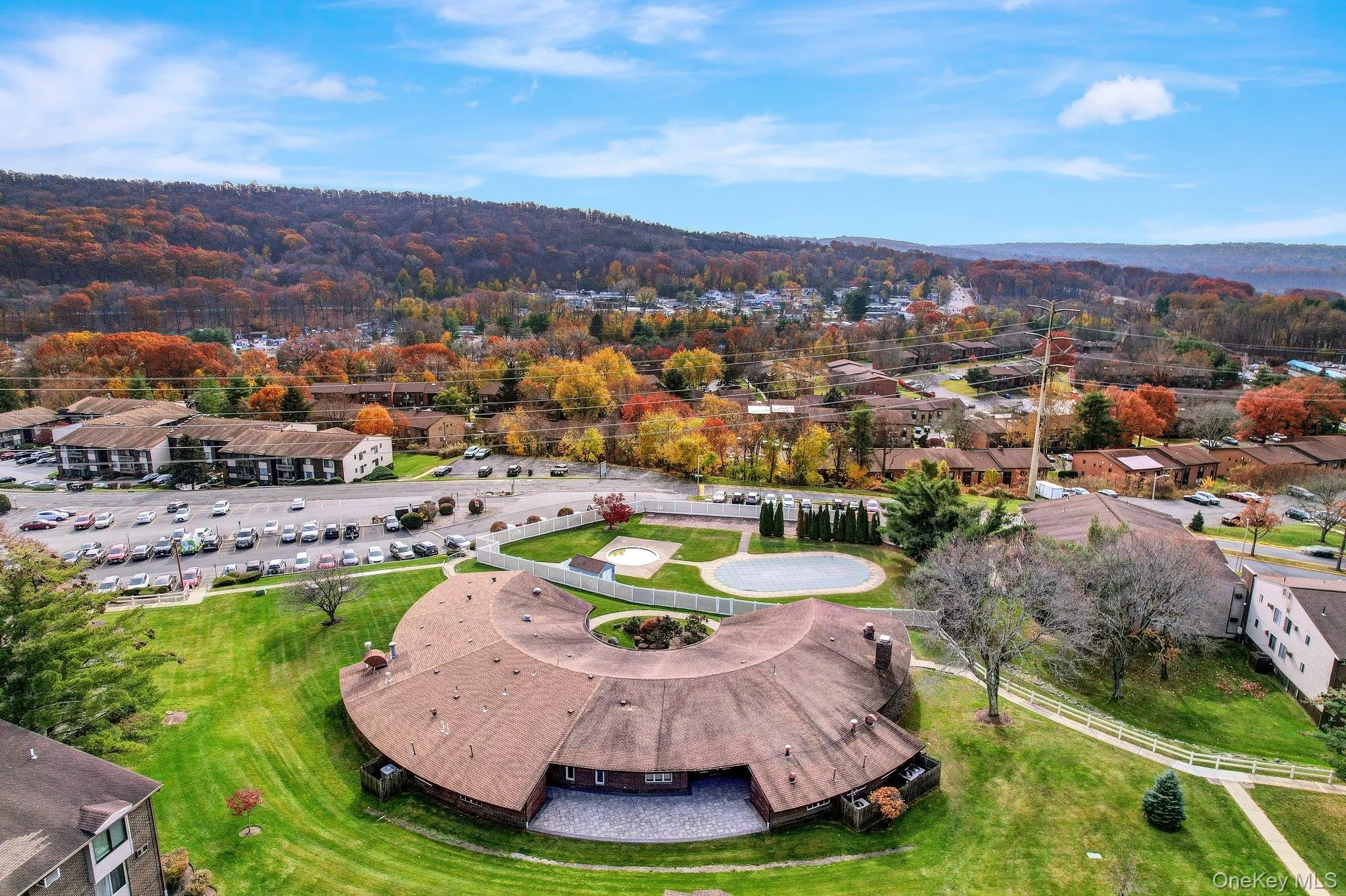 202 Country Club Lane, Haverstraw, NY, 2 Bedrooms Bedrooms, 5 Rooms Rooms,2 BathroomsBathrooms,Residential,For Rent,Country Club,0,1044077 202 Country Club Lane, Haverstraw, NY, 2 Bedrooms Bedrooms, 5 Rooms Rooms,2 BathroomsBathrooms,Residential,For Rent,Country Club,0,1044077
