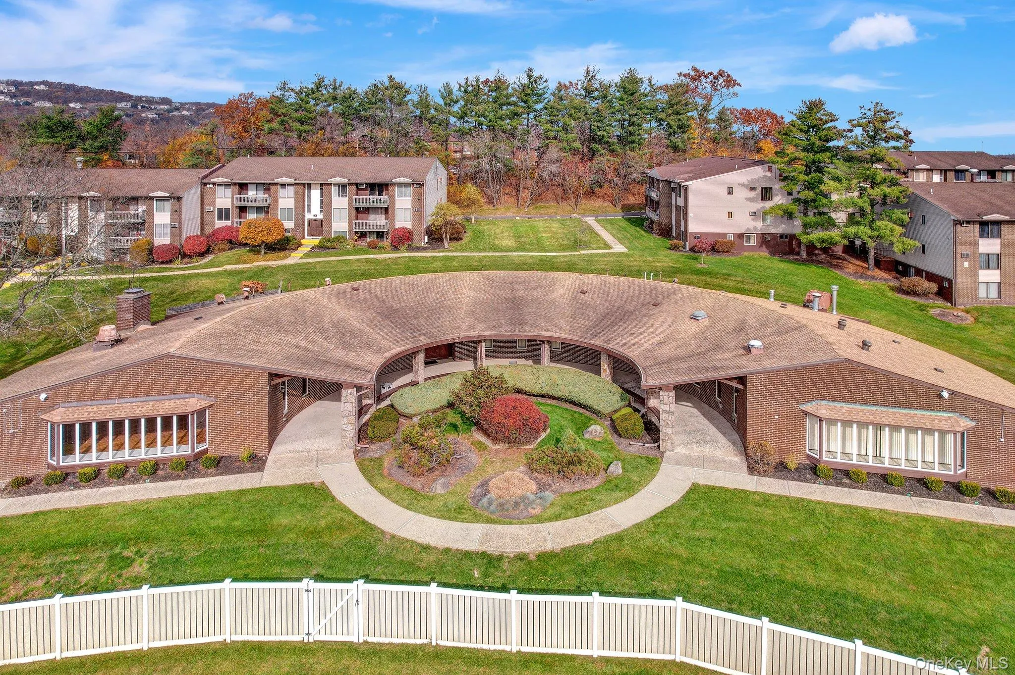 202 Country Club Lane, Haverstraw, NY, 2 Bedrooms Bedrooms, 5 Rooms Rooms,2 BathroomsBathrooms,Residential,For Rent,Country Club,0,1044077 202 Country Club Lane, Haverstraw, NY, 2 Bedrooms Bedrooms, 5 Rooms Rooms,2 BathroomsBathrooms,Residential,For Rent,Country Club,0,1044077