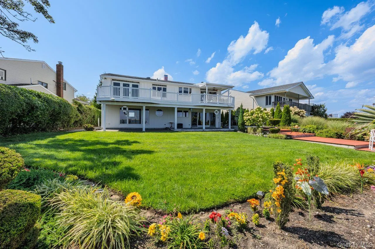 3529 Daniel Crescent, Hempstead, NY, 3 Bedrooms Bedrooms, 7 Rooms Rooms,2 BathroomsBathrooms,Residential,For Rent,Daniel,0,1044078 3529 Daniel Crescent, Hempstead, NY, 3 Bedrooms Bedrooms, 7 Rooms Rooms,2 BathroomsBathrooms,Residential,For Rent,Daniel,0,1044078