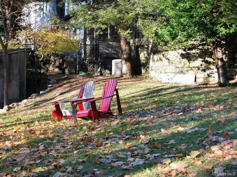 39a Laurelton Road, Mount Kisco, NY, 1 Room Rooms,1 BathroomBathrooms,Residential Lease,For Rent,Laurelton,0,1044079 39a Laurelton Road, Mount Kisco, NY, 1 Room Rooms,1 BathroomBathrooms,Residential Lease,For Rent,Laurelton,0,1044079