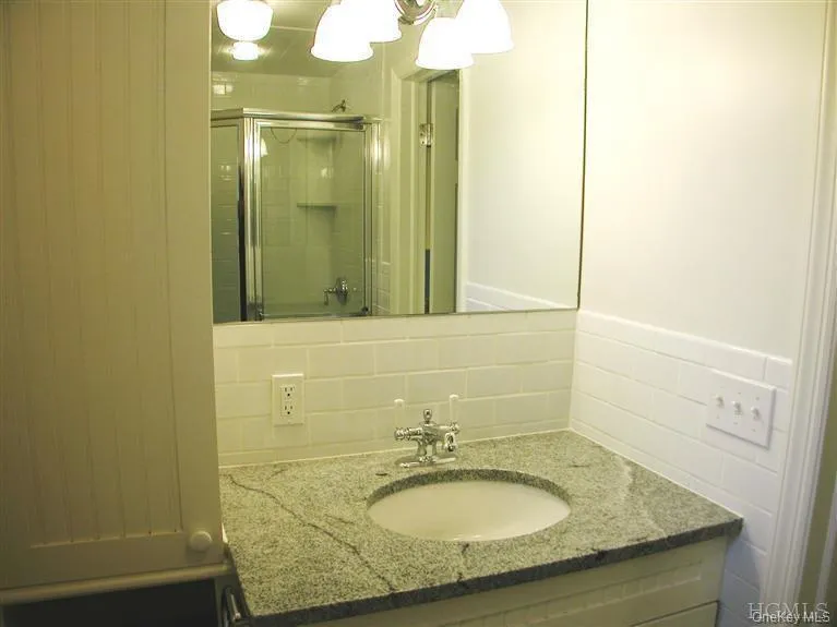39a Laurelton Road, Mount Kisco, NY, 1 Room Rooms,1 BathroomBathrooms,Residential Lease,For Rent,Laurelton,0,1044079 39a Laurelton Road, Mount Kisco, NY, 1 Room Rooms,1 BathroomBathrooms,Residential Lease,For Rent,Laurelton,0,1044079