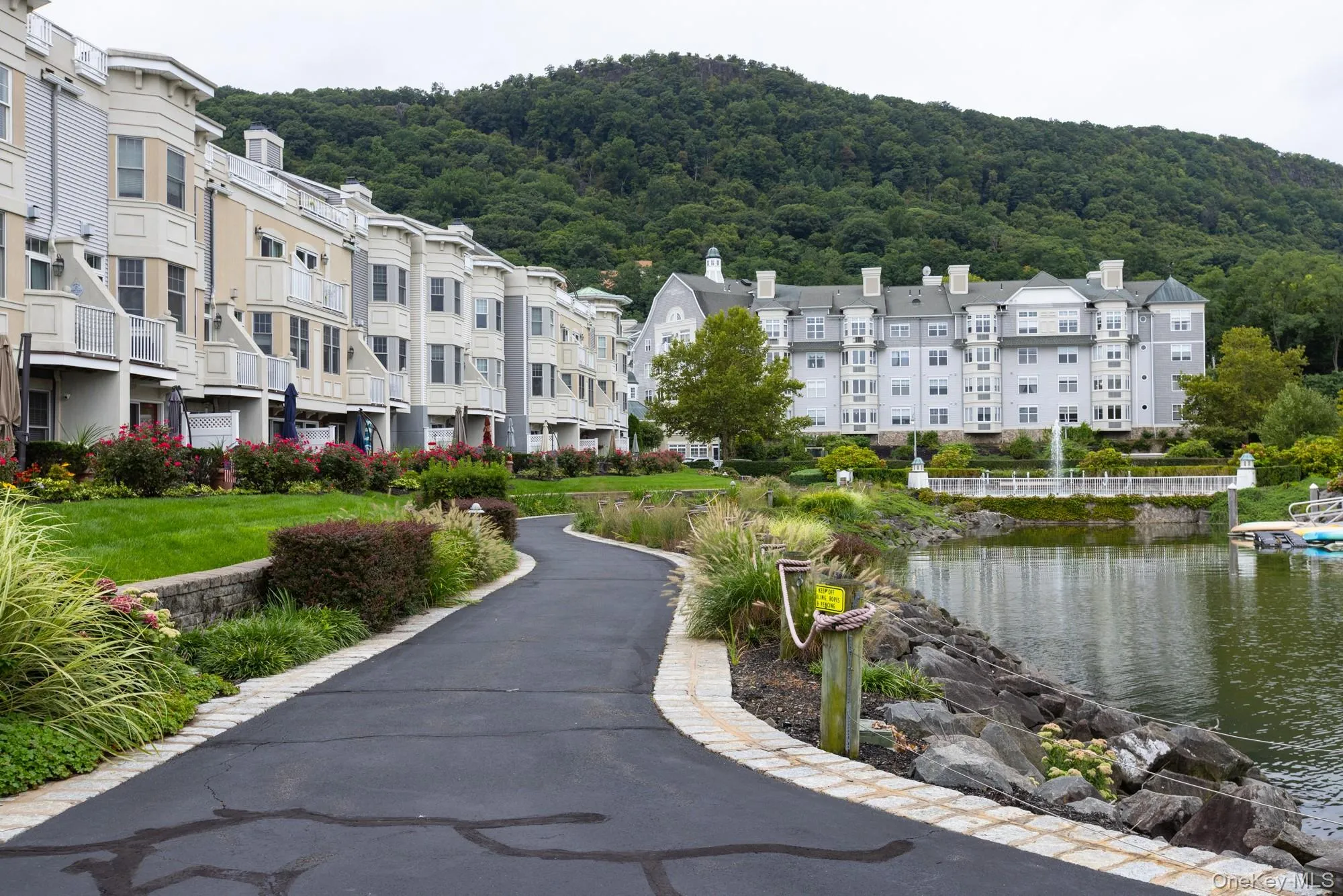 32 Bridge Lane, Haverstraw, NY, 2 Bedrooms Bedrooms, 7 Rooms Rooms,2 BathroomsBathrooms,Residential,For Rent,Bridge,0,1044083 32 Bridge Lane, Haverstraw, NY, 2 Bedrooms Bedrooms, 7 Rooms Rooms,2 BathroomsBathrooms,Residential,For Rent,Bridge,0,1044083