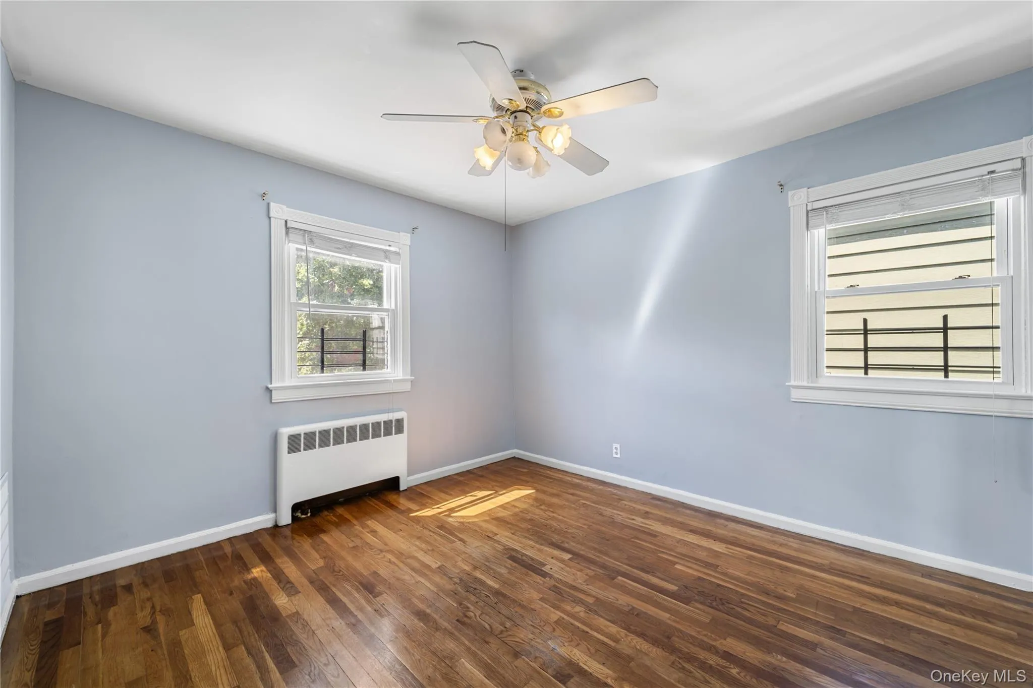 4225 Wilder Avenue, New York, NY, 3 Bedrooms Bedrooms, 5 Rooms Rooms,1 BathroomBathrooms,Residential Lease,For Rent,Wilder,0,1044084 4225 Wilder Avenue, New York, NY, 3 Bedrooms Bedrooms, 5 Rooms Rooms,1 BathroomBathrooms,Residential Lease,For Rent,Wilder,0,1044084