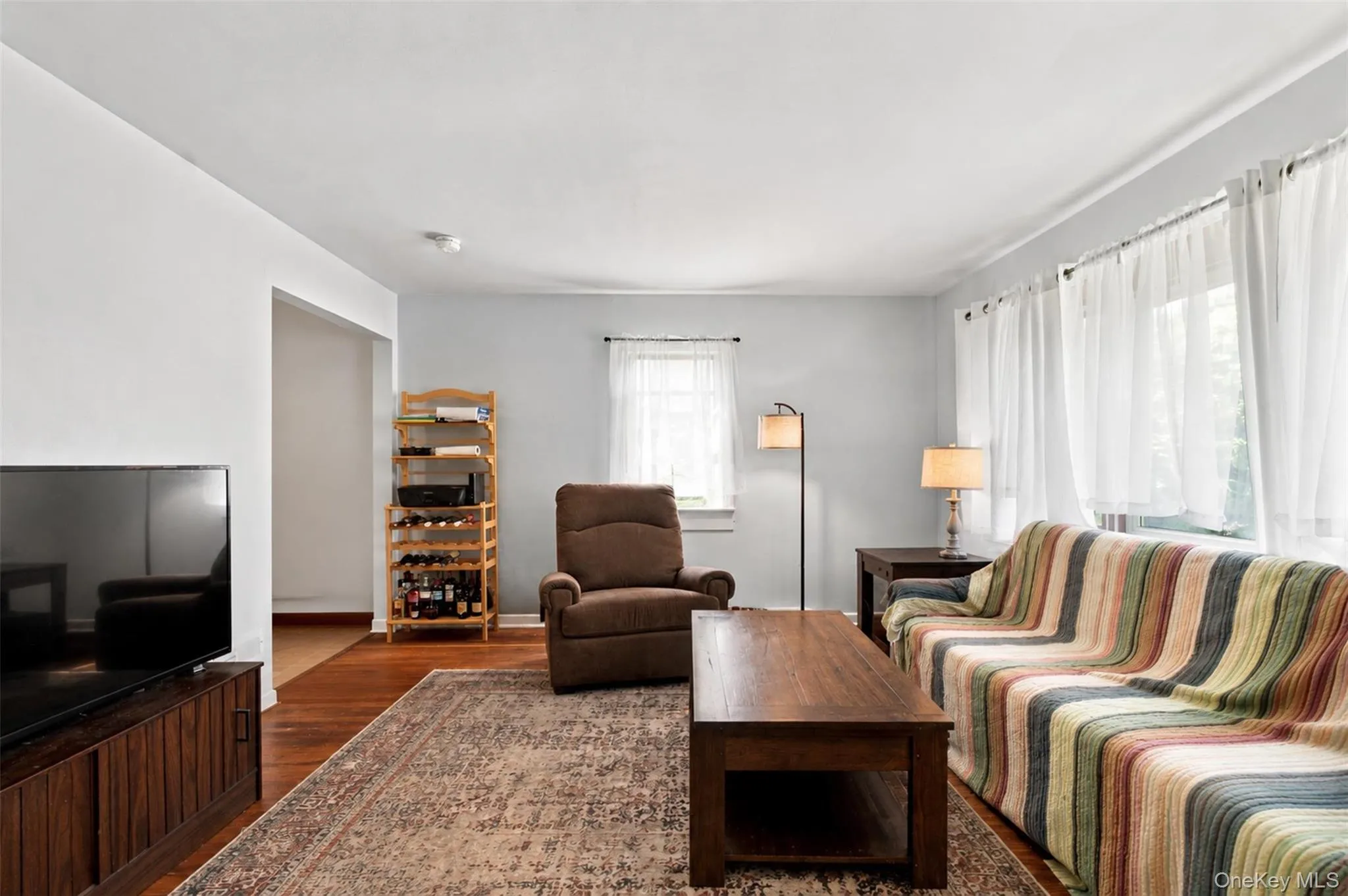 6 Hillside Avenue, Ramapo, NY, 2 Bedrooms Bedrooms, 4 Rooms Rooms,1 BathroomBathrooms,Residential,For Rent,Hillside,0,1044085 6 Hillside Avenue, Ramapo, NY, 2 Bedrooms Bedrooms, 4 Rooms Rooms,1 BathroomBathrooms,Residential,For Rent,Hillside,0,1044085
