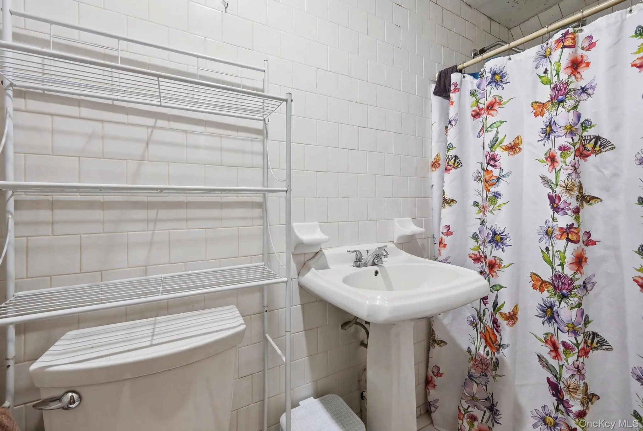 1086 Blake Avenue, New York, NY, 4 Bedrooms Bedrooms, 12 Rooms Rooms,3 BathroomsBathrooms,Residential,For Rent,Blake,0,1044086 1086 Blake Avenue, New York, NY, 4 Bedrooms Bedrooms, 12 Rooms Rooms,3 BathroomsBathrooms,Residential,For Rent,Blake,0,1044086