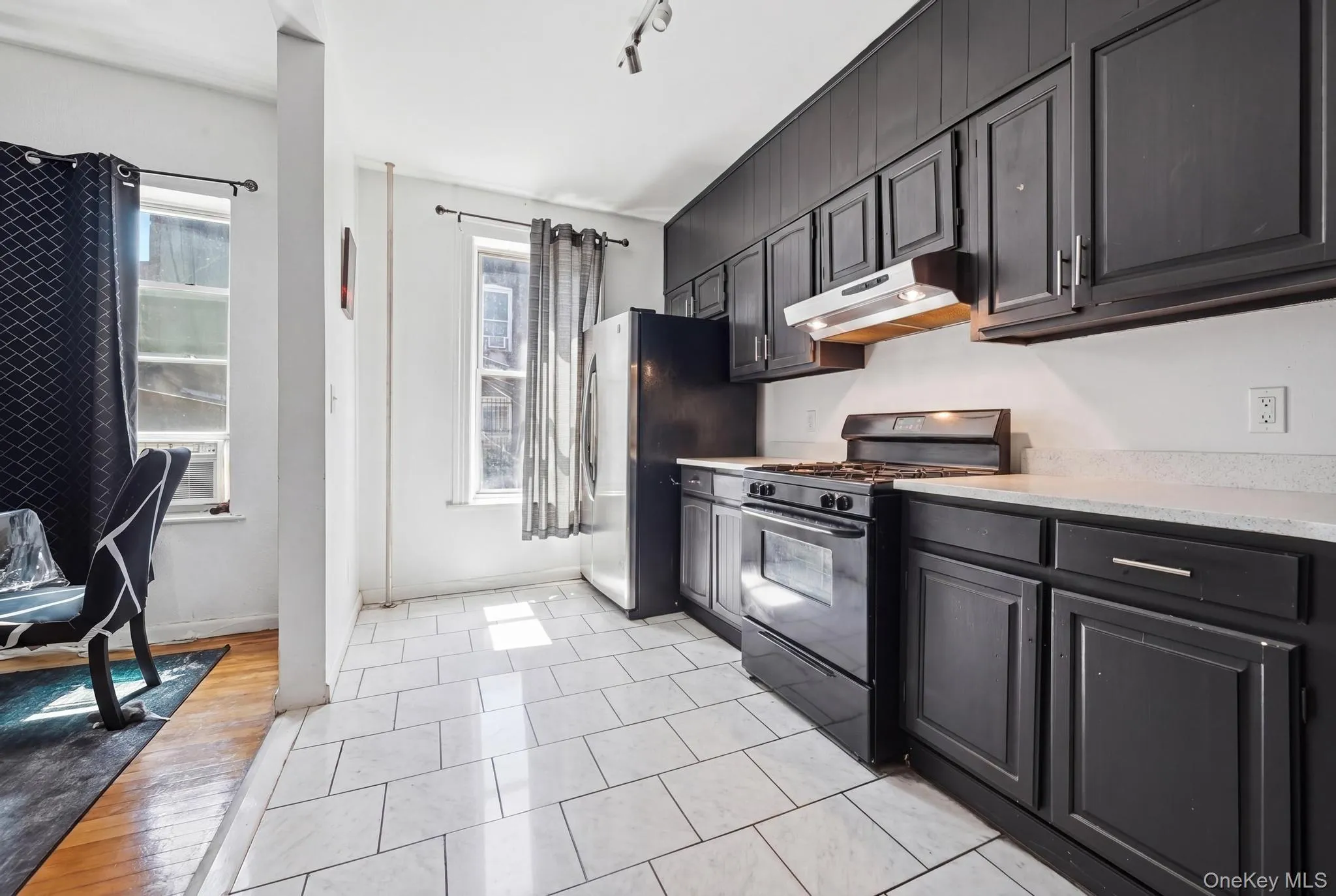 1086 Blake Avenue, New York, NY, 4 Bedrooms Bedrooms, 12 Rooms Rooms,3 BathroomsBathrooms,Residential,For Rent,Blake,0,1044086 1086 Blake Avenue, New York, NY, 4 Bedrooms Bedrooms, 12 Rooms Rooms,3 BathroomsBathrooms,Residential,For Rent,Blake,0,1044086