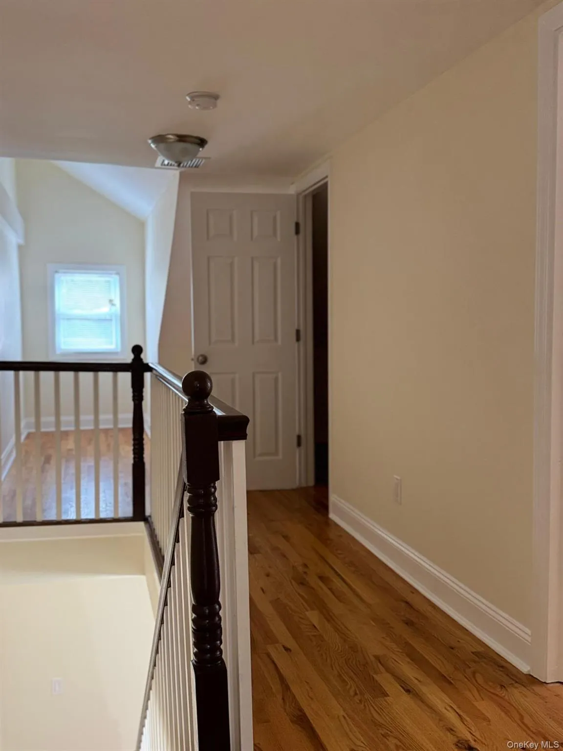 16 Park Avenue, White Plains, NY, 3 Bedrooms Bedrooms, 8 Rooms Rooms,2 BathroomsBathrooms,Residential Lease,For Rent,Park,0,1044088 16 Park Avenue, White Plains, NY, 3 Bedrooms Bedrooms, 8 Rooms Rooms,2 BathroomsBathrooms,Residential Lease,For Rent,Park,0,1044088