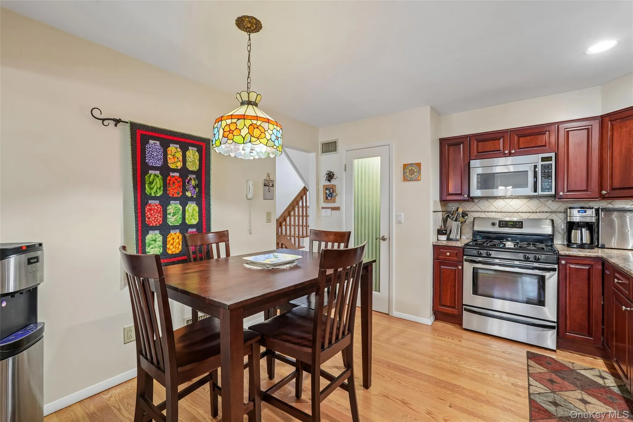 164 Route 303, Clarkstown, NY, 3 Bedrooms Bedrooms, 8 Rooms Rooms,2 BathroomsBathrooms,Residential,For Rent,Route 303,0,1044092 164 Route 303, Clarkstown, NY, 3 Bedrooms Bedrooms, 8 Rooms Rooms,2 BathroomsBathrooms,Residential,For Rent,Route 303,0,1044092