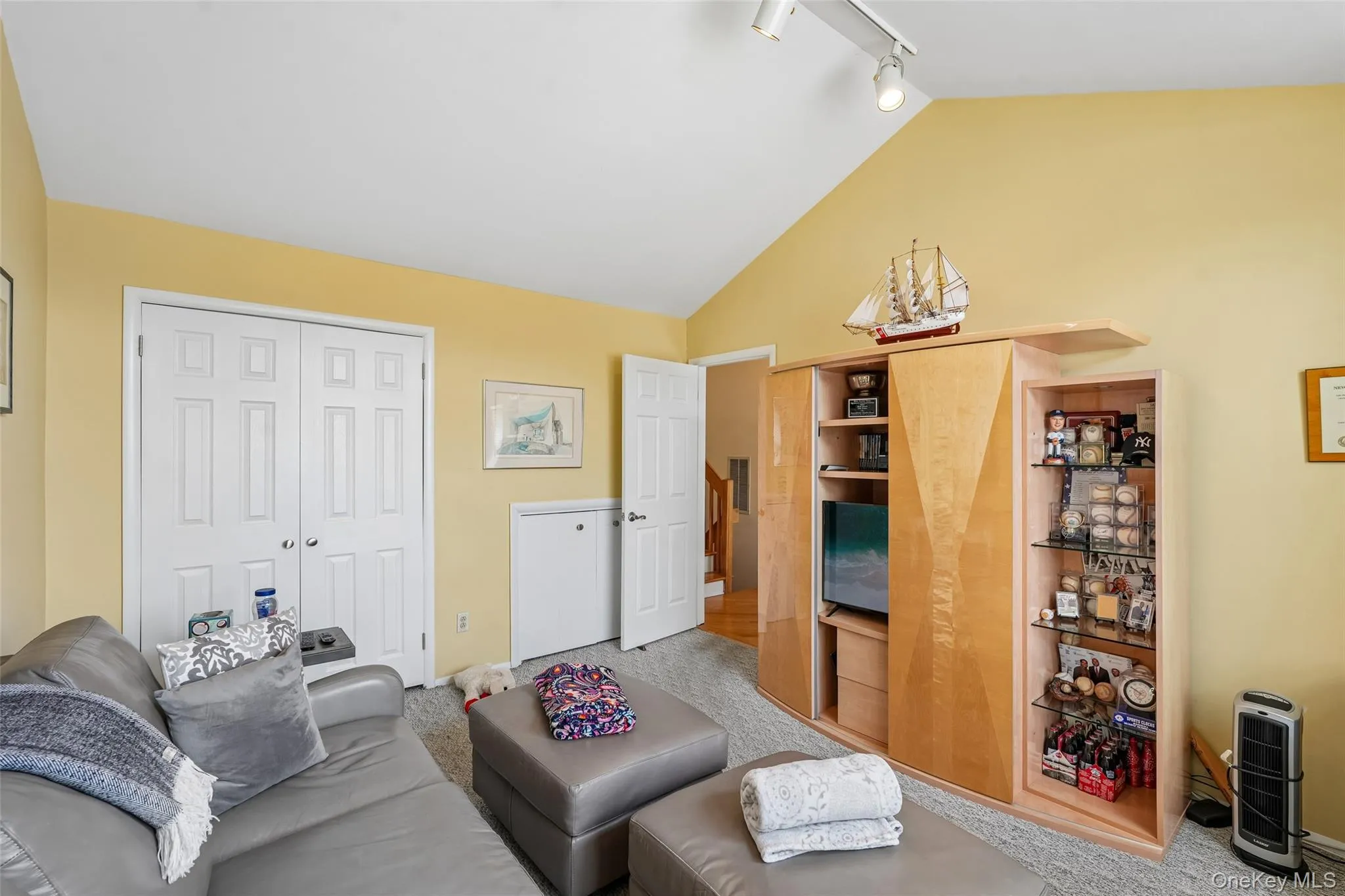 164 Route 303, Clarkstown, NY, 3 Bedrooms Bedrooms, 8 Rooms Rooms,2 BathroomsBathrooms,Residential,For Rent,Route 303,0,1044092 164 Route 303, Clarkstown, NY, 3 Bedrooms Bedrooms, 8 Rooms Rooms,2 BathroomsBathrooms,Residential,For Rent,Route 303,0,1044092