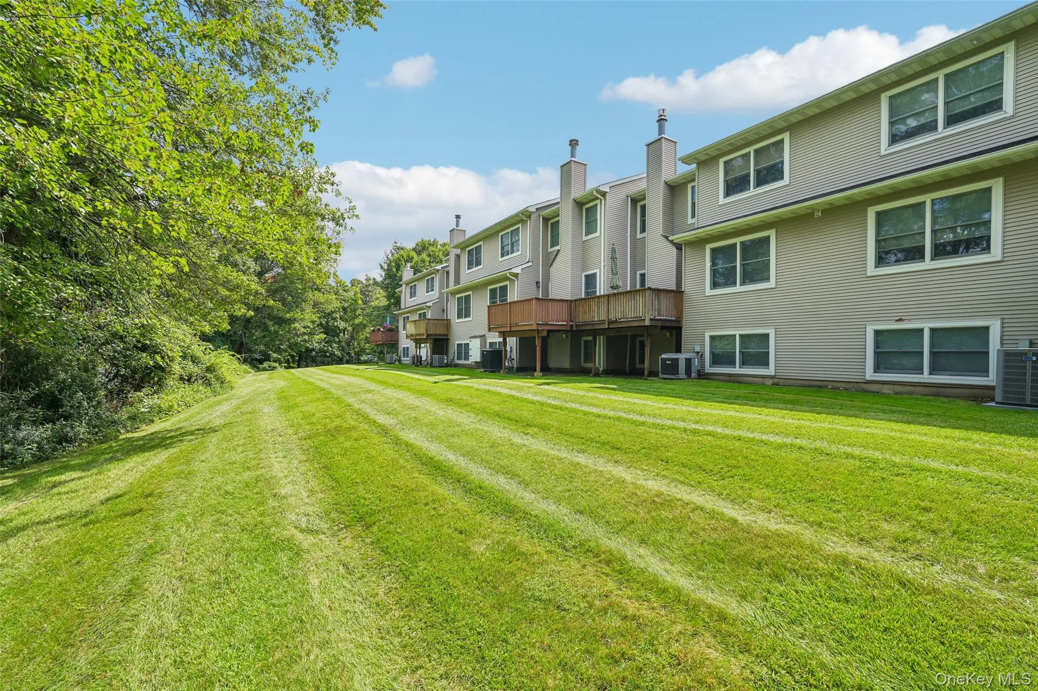 164 Route 303, Clarkstown, NY, 3 Bedrooms Bedrooms, 8 Rooms Rooms,2 BathroomsBathrooms,Residential,For Rent,Route 303,0,1044092 164 Route 303, Clarkstown, NY, 3 Bedrooms Bedrooms, 8 Rooms Rooms,2 BathroomsBathrooms,Residential,For Rent,Route 303,0,1044092