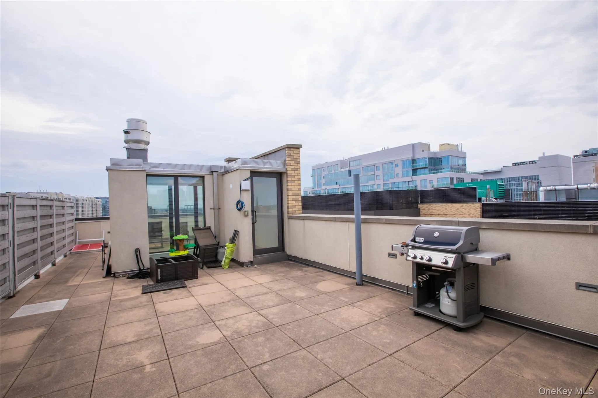 39-16 Prince Street, New York, NY, 3 Bedrooms Bedrooms, 10 Rooms Rooms,3 BathroomsBathrooms,Residential Lease,For Rent,Prince,0,1044093 39-16 Prince Street, New York, NY, 3 Bedrooms Bedrooms, 10 Rooms Rooms,3 BathroomsBathrooms,Residential Lease,For Rent,Prince,0,1044093