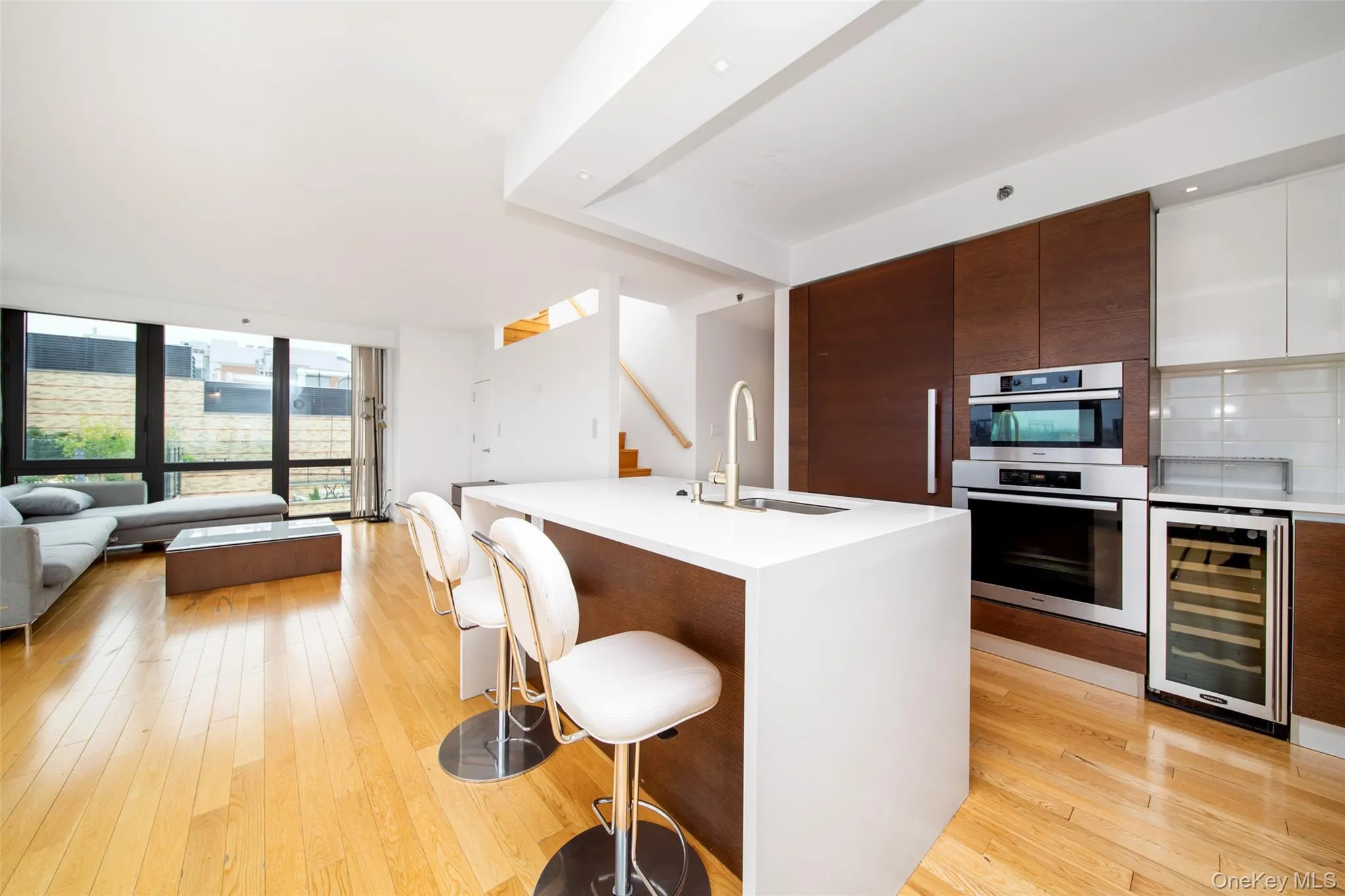 39-16 Prince Street, New York, NY, 3 Bedrooms Bedrooms, 10 Rooms Rooms,3 BathroomsBathrooms,Residential Lease,For Rent,Prince,0,1044093 39-16 Prince Street, New York, NY, 3 Bedrooms Bedrooms, 10 Rooms Rooms,3 BathroomsBathrooms,Residential Lease,For Rent,Prince,0,1044093