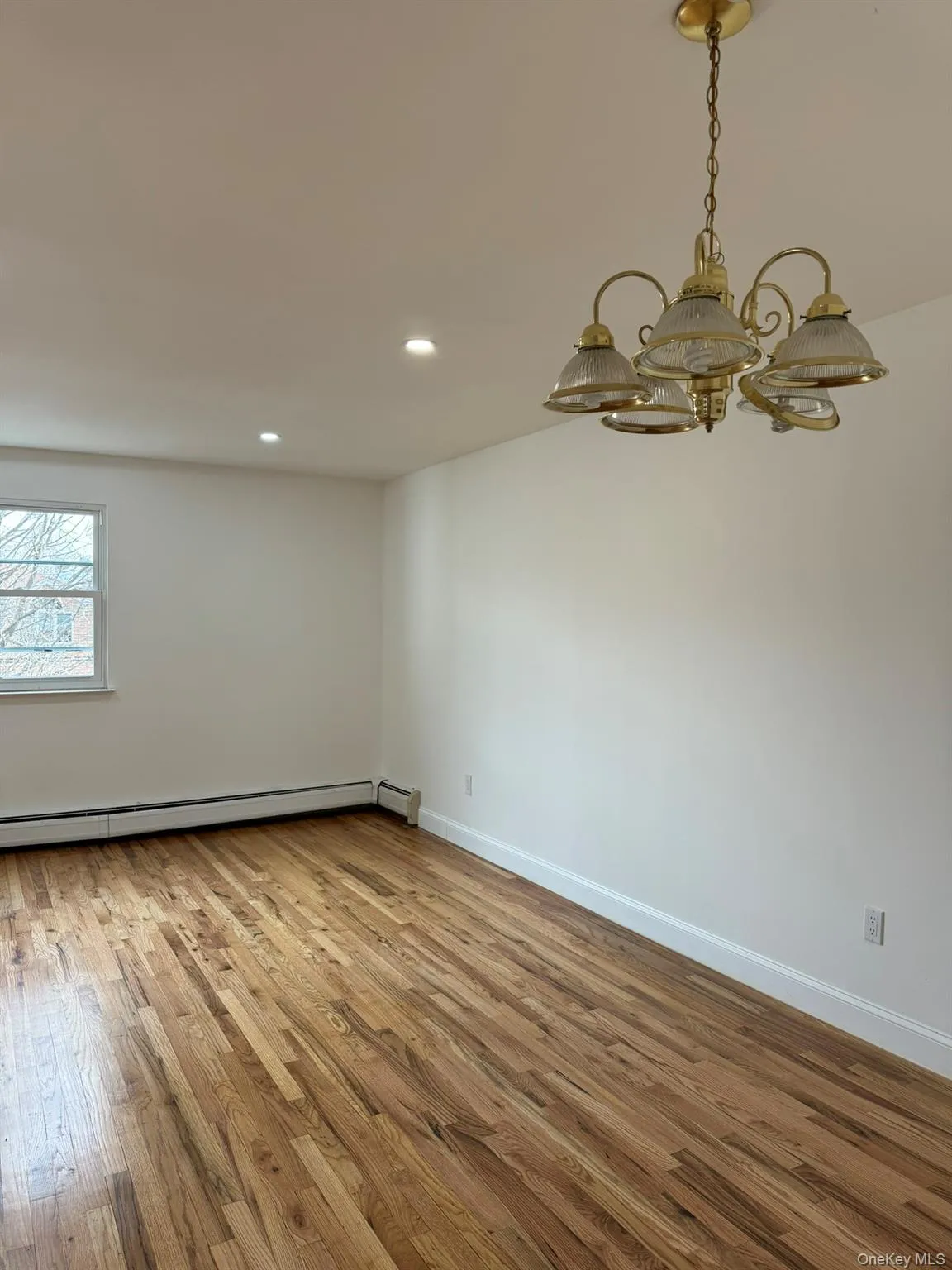 20663 45th Drive, New York, NY, 2 Bedrooms Bedrooms, 4 Rooms Rooms,1 BathroomBathrooms,Residential Lease,For Rent,45th,0,1044099 20663 45th Drive, New York, NY, 2 Bedrooms Bedrooms, 4 Rooms Rooms,1 BathroomBathrooms,Residential Lease,For Rent,45th,0,1044099