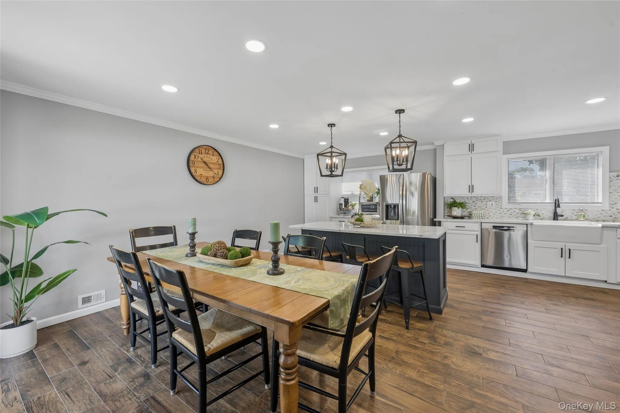 12 Lillian Lane, Oyster Bay, NY, 3 Bedrooms Bedrooms, 6 Rooms Rooms,2 BathroomsBathrooms,Residential,For Rent,Lillian,0,1044110 12 Lillian Lane, Oyster Bay, NY, 3 Bedrooms Bedrooms, 6 Rooms Rooms,2 BathroomsBathrooms,Residential,For Rent,Lillian,0,1044110