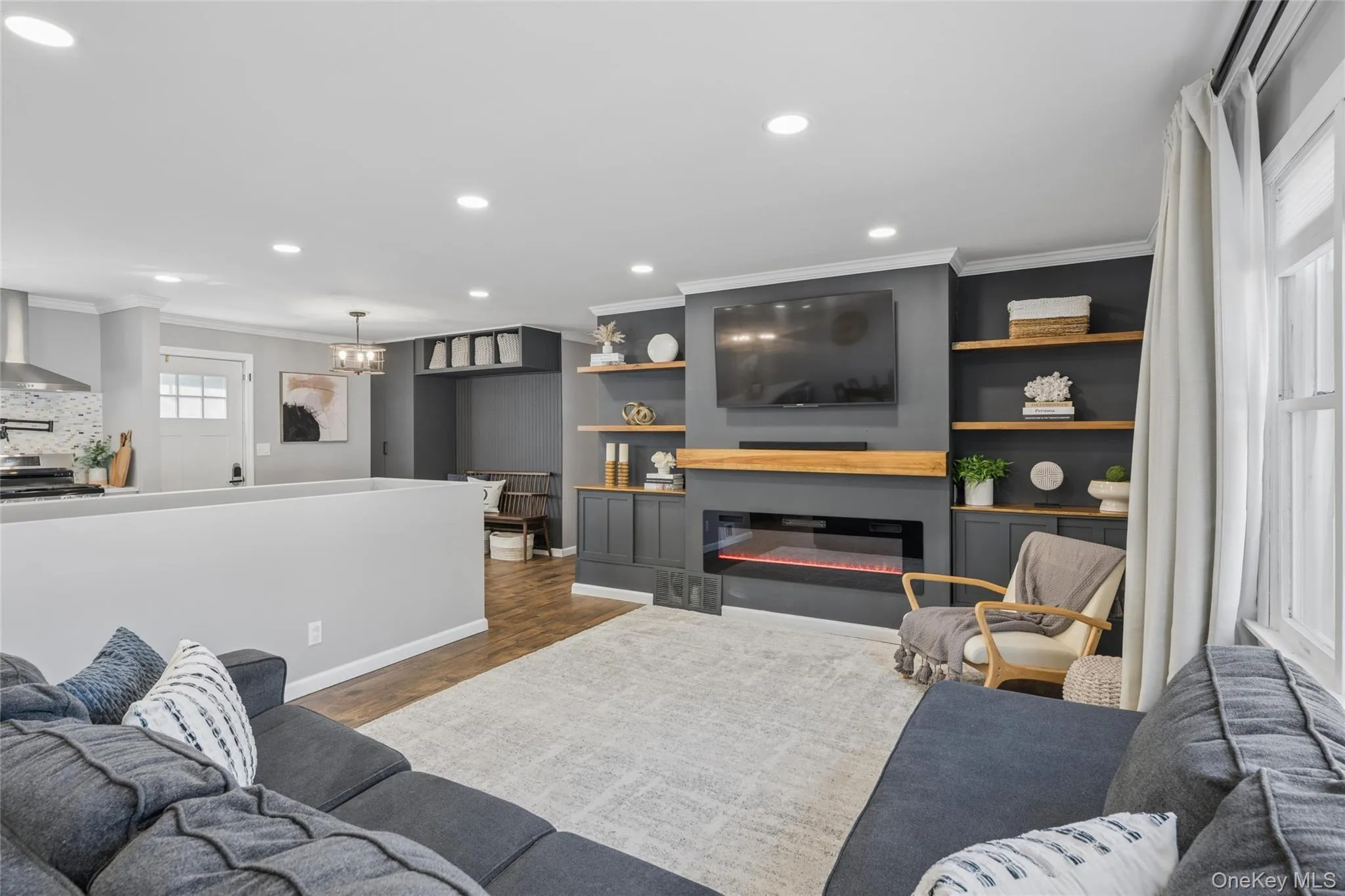 12 Lillian Lane, Oyster Bay, NY, 3 Bedrooms Bedrooms, 6 Rooms Rooms,2 BathroomsBathrooms,Residential,For Rent,Lillian,0,1044110 12 Lillian Lane, Oyster Bay, NY, 3 Bedrooms Bedrooms, 6 Rooms Rooms,2 BathroomsBathrooms,Residential,For Rent,Lillian,0,1044110