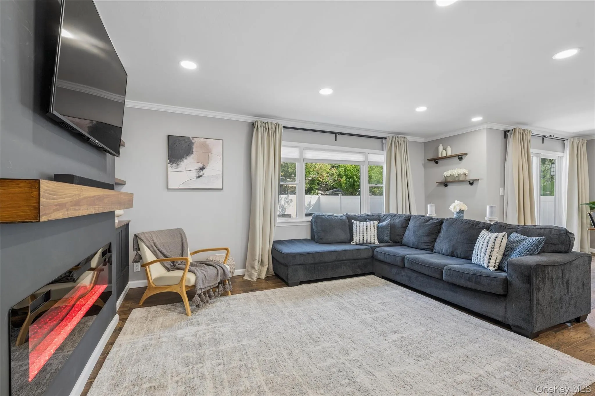 12 Lillian Lane, Oyster Bay, NY, 3 Bedrooms Bedrooms, 6 Rooms Rooms,2 BathroomsBathrooms,Residential,For Rent,Lillian,0,1044110 12 Lillian Lane, Oyster Bay, NY, 3 Bedrooms Bedrooms, 6 Rooms Rooms,2 BathroomsBathrooms,Residential,For Rent,Lillian,0,1044110