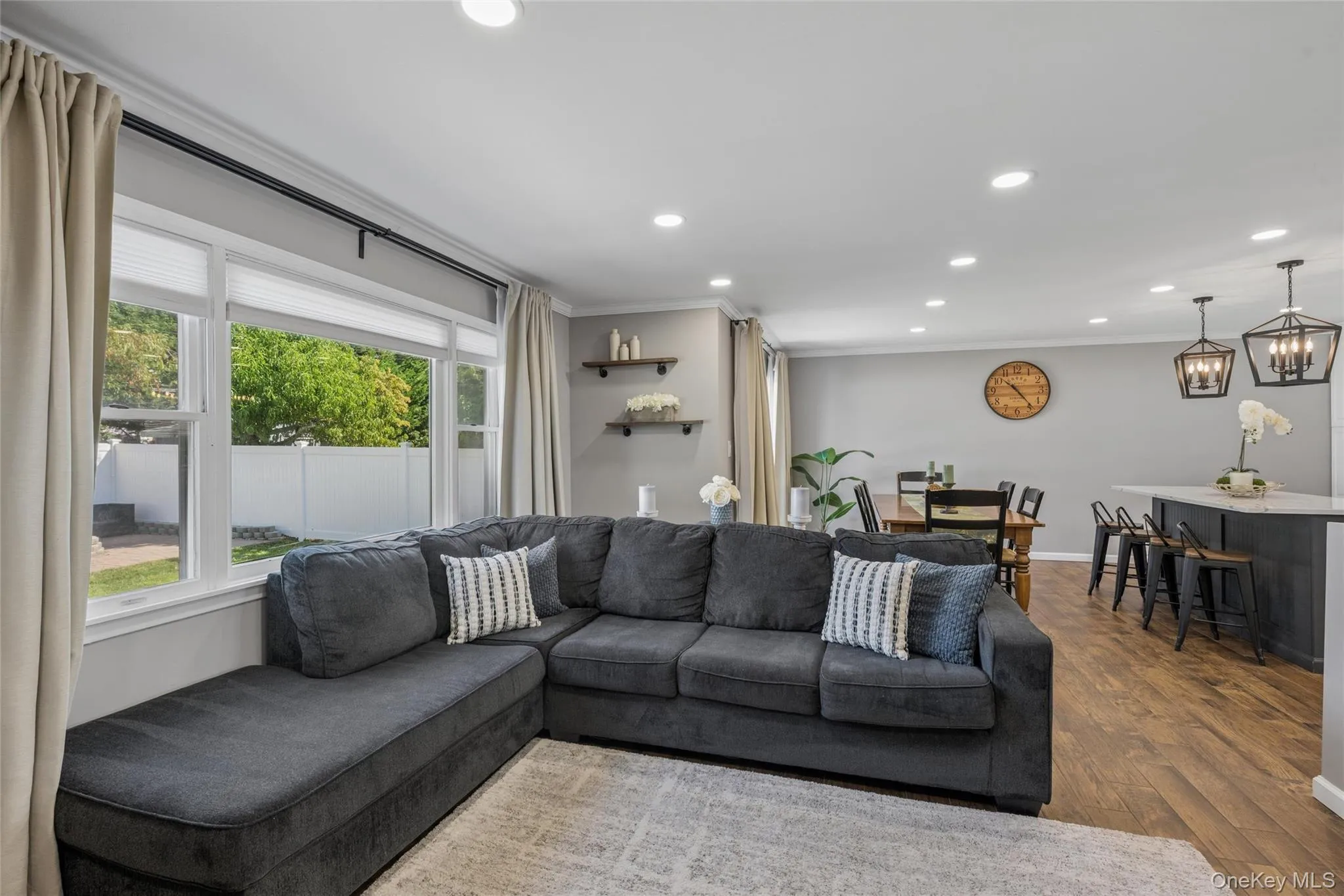 12 Lillian Lane, Oyster Bay, NY, 3 Bedrooms Bedrooms, 6 Rooms Rooms,2 BathroomsBathrooms,Residential,For Rent,Lillian,0,1044110 12 Lillian Lane, Oyster Bay, NY, 3 Bedrooms Bedrooms, 6 Rooms Rooms,2 BathroomsBathrooms,Residential,For Rent,Lillian,0,1044110