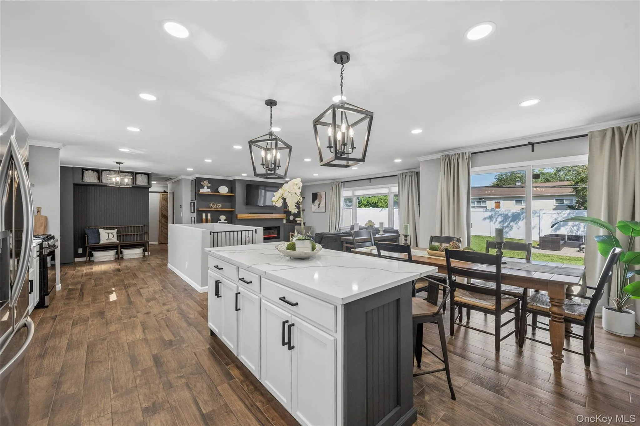 12 Lillian Lane, Oyster Bay, NY, 3 Bedrooms Bedrooms, 6 Rooms Rooms,2 BathroomsBathrooms,Residential,For Rent,Lillian,0,1044110 12 Lillian Lane, Oyster Bay, NY, 3 Bedrooms Bedrooms, 6 Rooms Rooms,2 BathroomsBathrooms,Residential,For Rent,Lillian,0,1044110