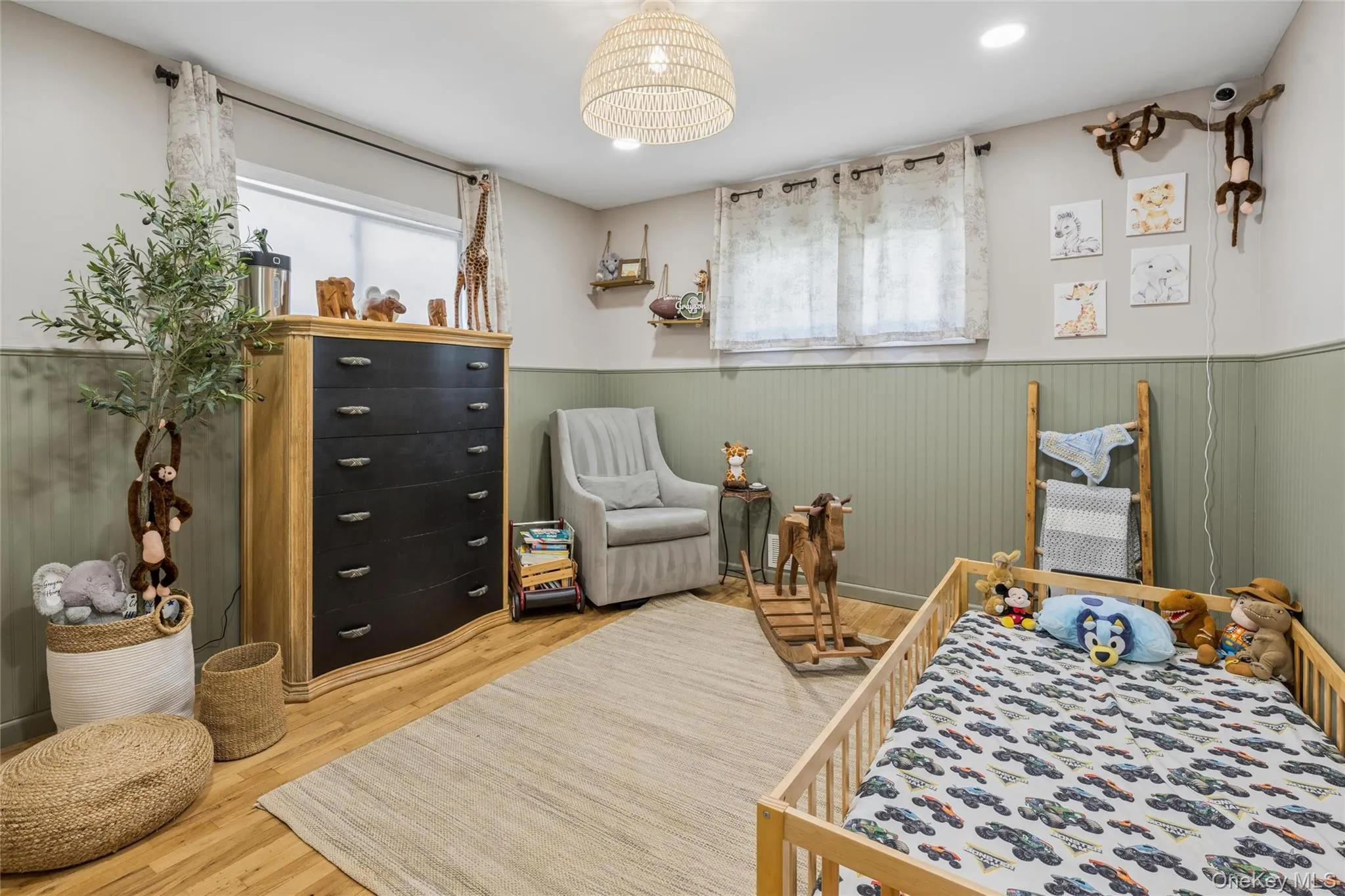 12 Lillian Lane, Oyster Bay, NY, 3 Bedrooms Bedrooms, 6 Rooms Rooms,2 BathroomsBathrooms,Residential,For Rent,Lillian,0,1044110 12 Lillian Lane, Oyster Bay, NY, 3 Bedrooms Bedrooms, 6 Rooms Rooms,2 BathroomsBathrooms,Residential,For Rent,Lillian,0,1044110