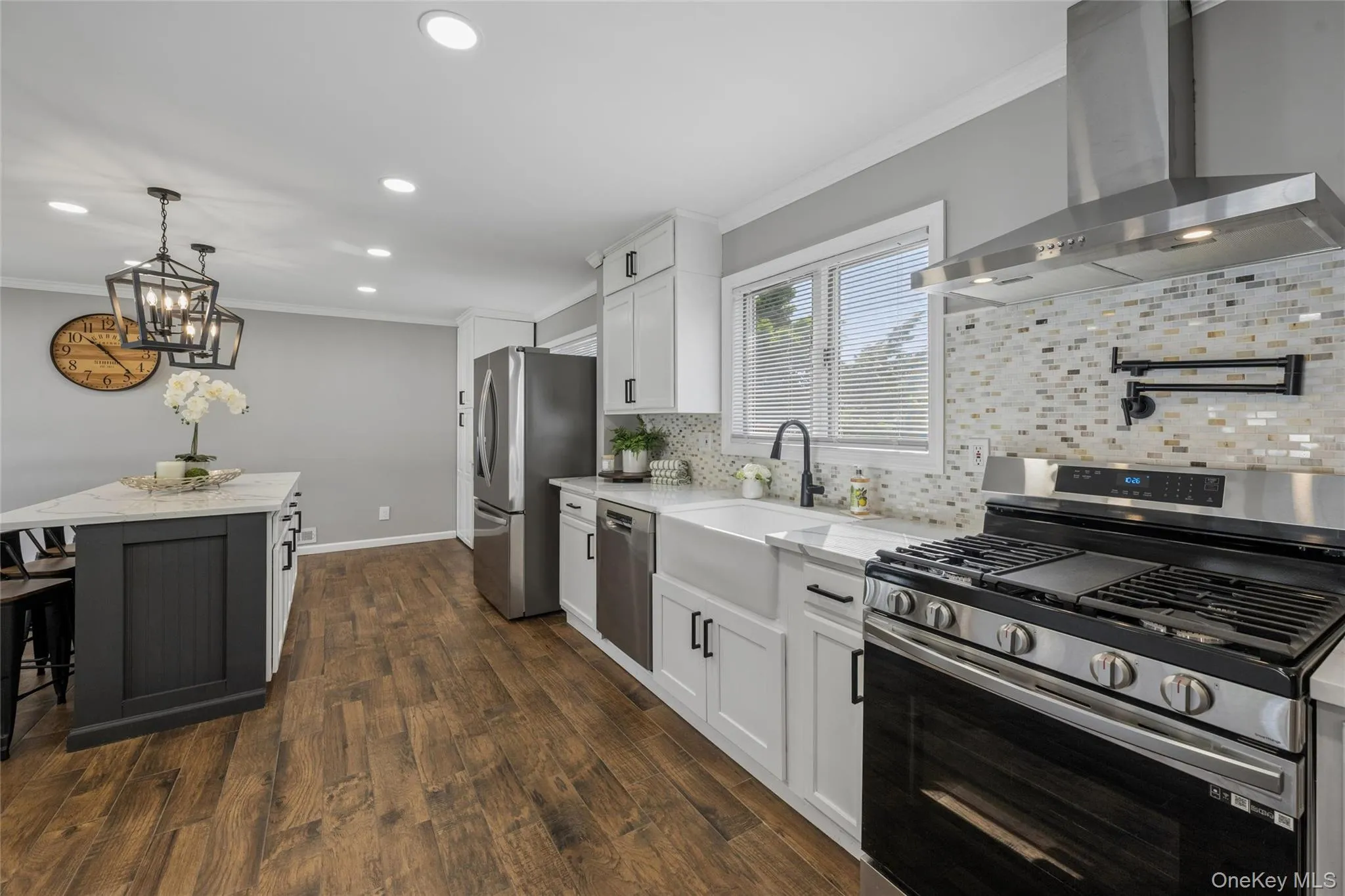 12 Lillian Lane, Oyster Bay, NY, 3 Bedrooms Bedrooms, 6 Rooms Rooms,2 BathroomsBathrooms,Residential,For Rent,Lillian,0,1044110 12 Lillian Lane, Oyster Bay, NY, 3 Bedrooms Bedrooms, 6 Rooms Rooms,2 BathroomsBathrooms,Residential,For Rent,Lillian,0,1044110