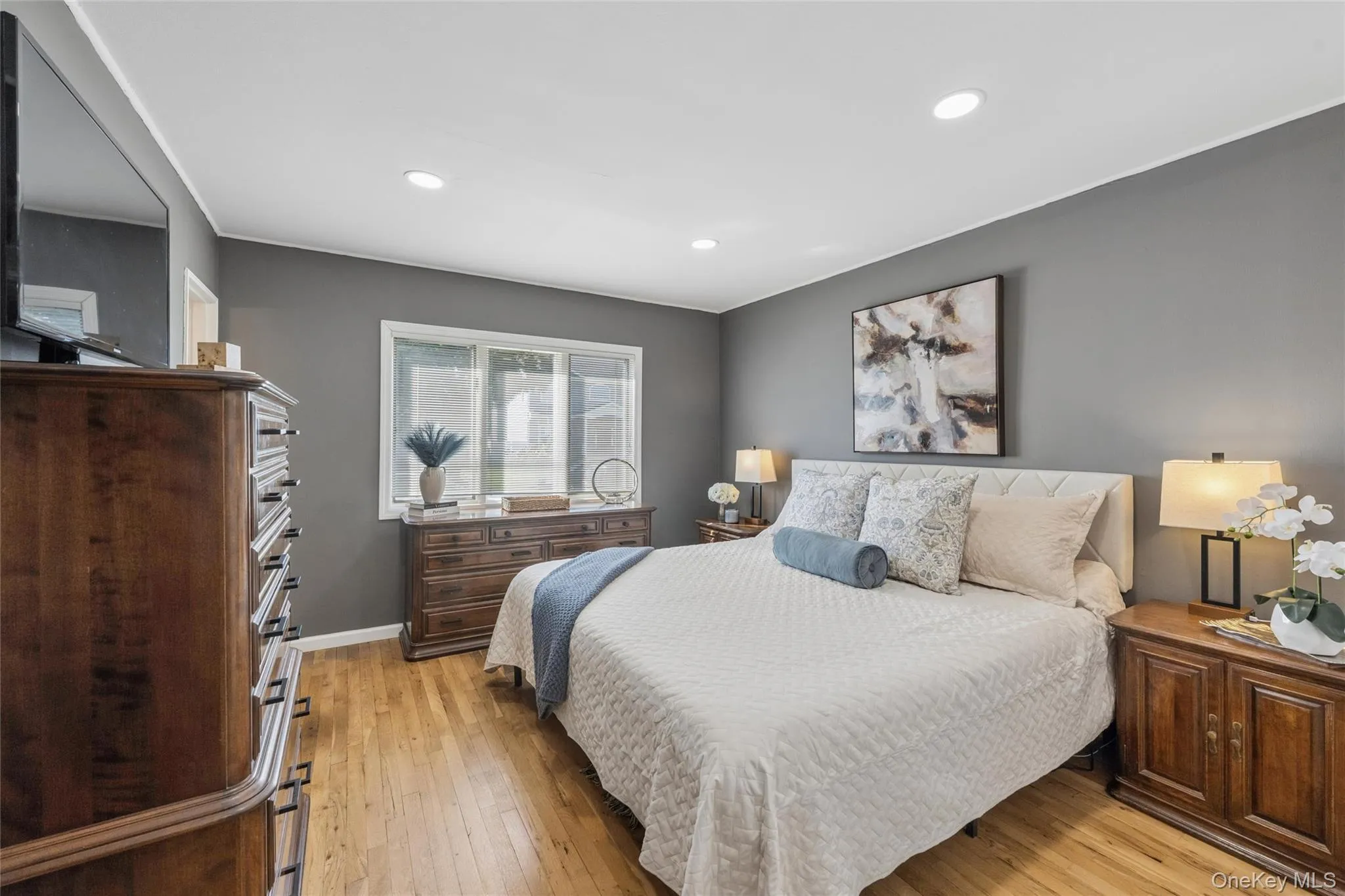 12 Lillian Lane, Oyster Bay, NY, 3 Bedrooms Bedrooms, 6 Rooms Rooms,2 BathroomsBathrooms,Residential,For Rent,Lillian,0,1044110 12 Lillian Lane, Oyster Bay, NY, 3 Bedrooms Bedrooms, 6 Rooms Rooms,2 BathroomsBathrooms,Residential,For Rent,Lillian,0,1044110