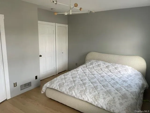 88-27 Aubery Ave., New York, NY, 5 Bedrooms Bedrooms, 8 Rooms Rooms,1 BathroomBathrooms,Residential Lease,For Rent,Aubery Ave.,0,1044111 88-27 Aubery Ave., New York, NY, 5 Bedrooms Bedrooms, 8 Rooms Rooms,1 BathroomBathrooms,Residential Lease,For Rent,Aubery Ave.,0,1044111