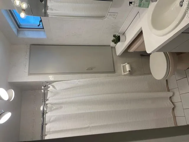 88-27 Aubery Ave., New York, NY, 5 Bedrooms Bedrooms, 8 Rooms Rooms,1 BathroomBathrooms,Residential Lease,For Rent,Aubery Ave.,0,1044111 88-27 Aubery Ave., New York, NY, 5 Bedrooms Bedrooms, 8 Rooms Rooms,1 BathroomBathrooms,Residential Lease,For Rent,Aubery Ave.,0,1044111
