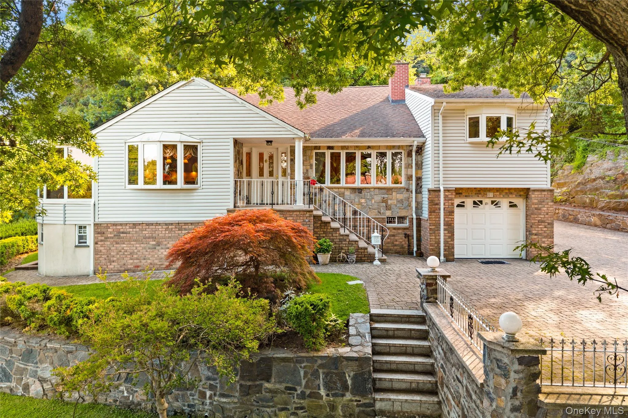 81 Avondale Road, Yonkers, NY, 4 Bedrooms Bedrooms, 12 Rooms Rooms,3 BathroomsBathrooms,Residential,For Rent,Avondale,0,1044113 81 Avondale Road, Yonkers, NY, 4 Bedrooms Bedrooms, 12 Rooms Rooms,3 BathroomsBathrooms,Residential,For Rent,Avondale,0,1044113