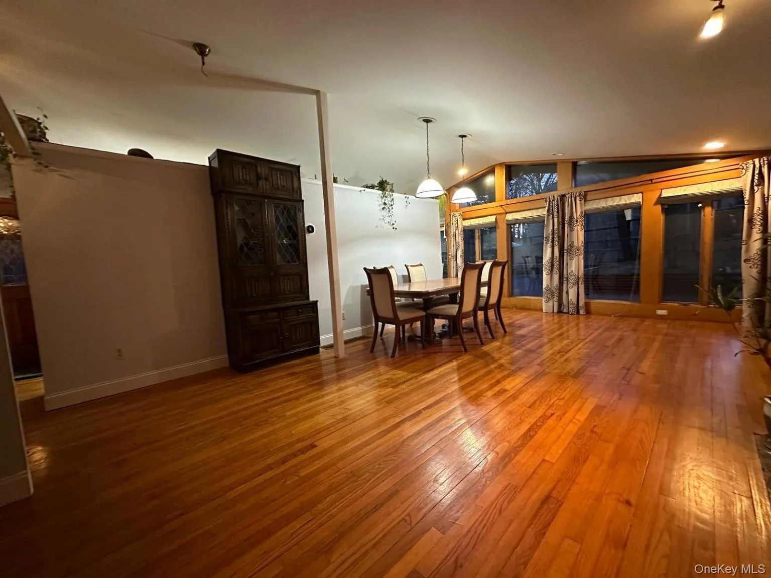 43 Tephanic Avenue, Monroe, NY, 4 Bedrooms Bedrooms, 9 Rooms Rooms,2 BathroomsBathrooms,Residential Lease,For Rent,Tephanic,0,1044119 43 Tephanic Avenue, Monroe, NY, 4 Bedrooms Bedrooms, 9 Rooms Rooms,2 BathroomsBathrooms,Residential Lease,For Rent,Tephanic,0,1044119