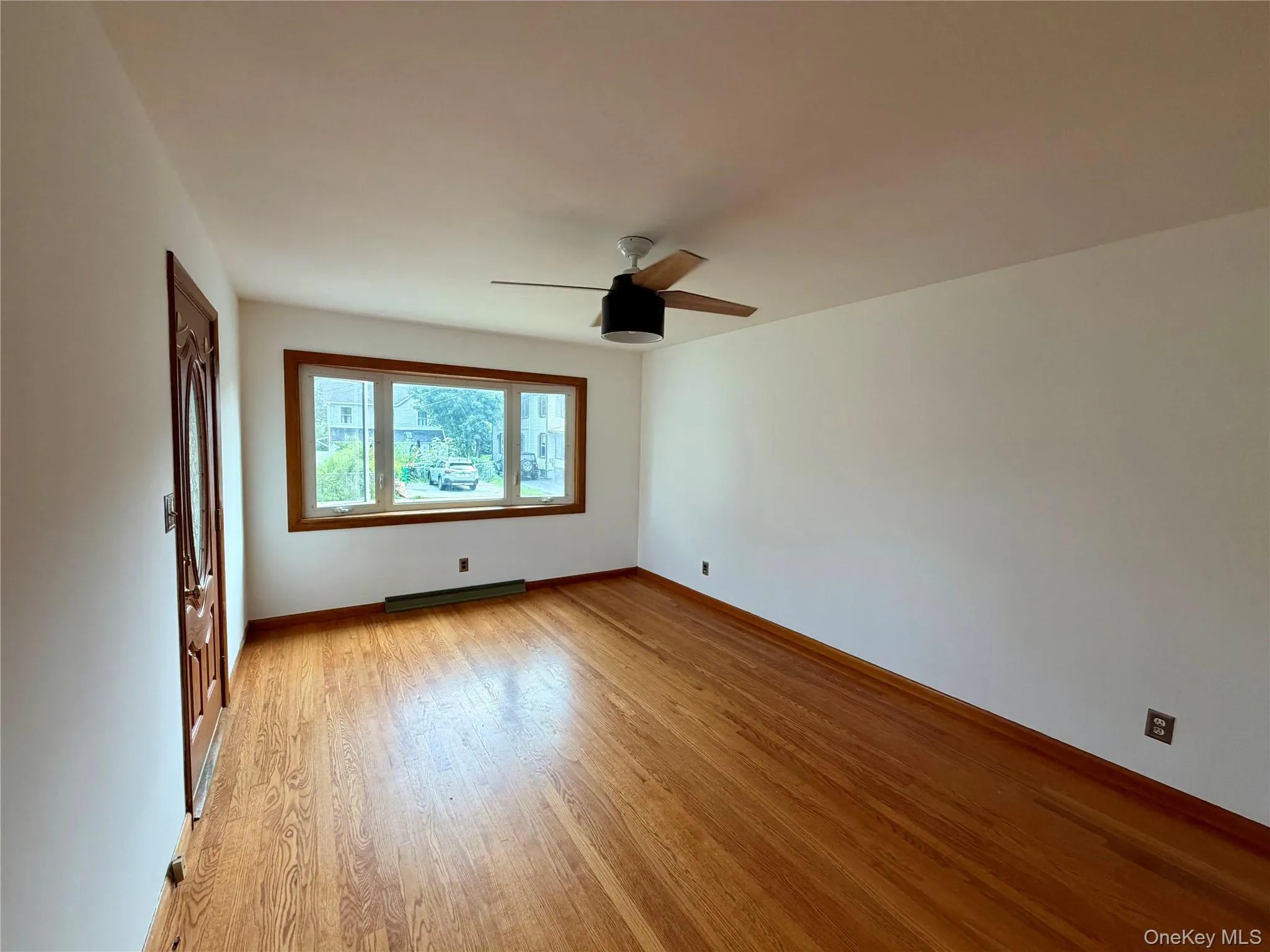 21 Brett, Beacon, NY, 3 Bedrooms Bedrooms, 5 Rooms Rooms,1 BathroomBathrooms,Residential Lease,For Rent,Brett,0,1044123 21 Brett, Beacon, NY, 3 Bedrooms Bedrooms, 5 Rooms Rooms,1 BathroomBathrooms,Residential Lease,For Rent,Brett,0,1044123