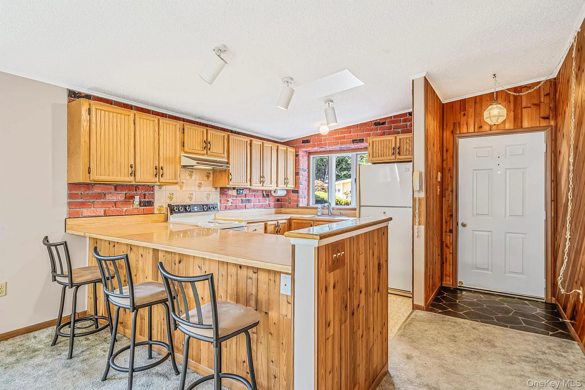 17 Dogwood Lane, Brookhaven, NY, 2 Bedrooms Bedrooms, 6 Rooms Rooms,2 BathroomsBathrooms,Residential,For Rent,Dogwood,0,1044125 17 Dogwood Lane, Brookhaven, NY, 2 Bedrooms Bedrooms, 6 Rooms Rooms,2 BathroomsBathrooms,Residential,For Rent,Dogwood,0,1044125