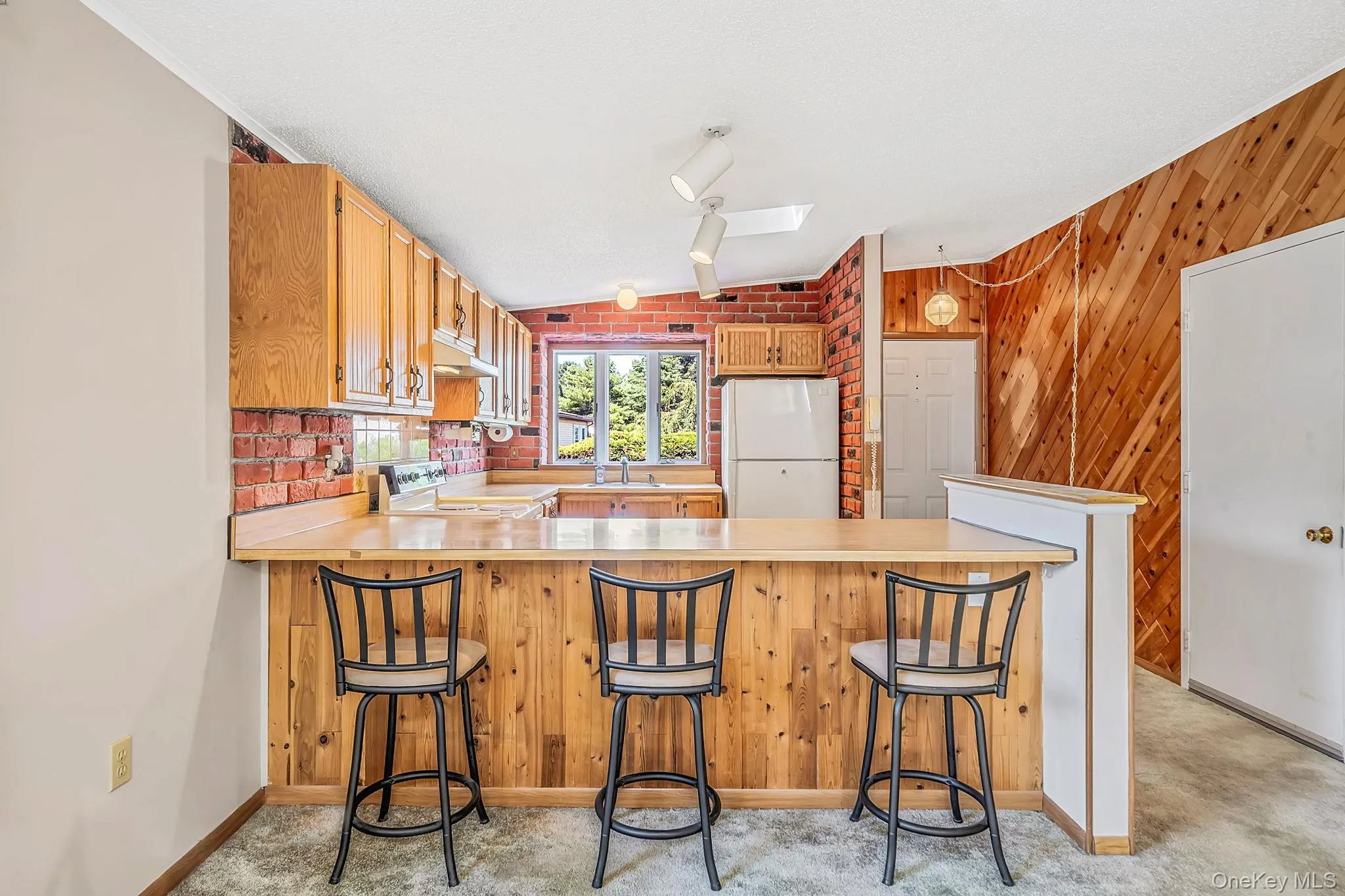 17 Dogwood Lane, Brookhaven, NY, 2 Bedrooms Bedrooms, 6 Rooms Rooms,2 BathroomsBathrooms,Residential,For Rent,Dogwood,0,1044125 17 Dogwood Lane, Brookhaven, NY, 2 Bedrooms Bedrooms, 6 Rooms Rooms,2 BathroomsBathrooms,Residential,For Rent,Dogwood,0,1044125