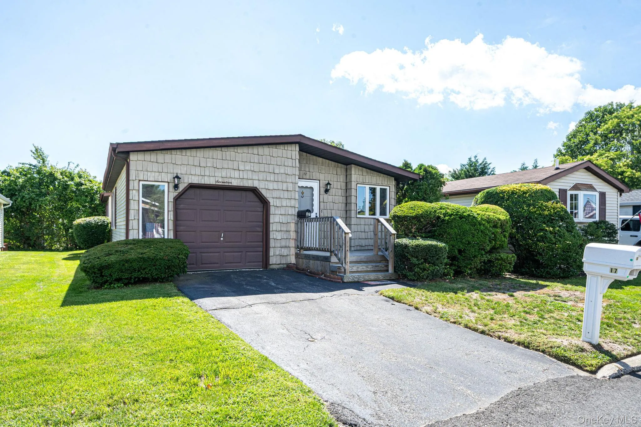 17 Dogwood Lane, Brookhaven, NY, 2 Bedrooms Bedrooms, 6 Rooms Rooms,2 BathroomsBathrooms,Residential,For Rent,Dogwood,0,1044125 17 Dogwood Lane, Brookhaven, NY, 2 Bedrooms Bedrooms, 6 Rooms Rooms,2 BathroomsBathrooms,Residential,For Rent,Dogwood,0,1044125