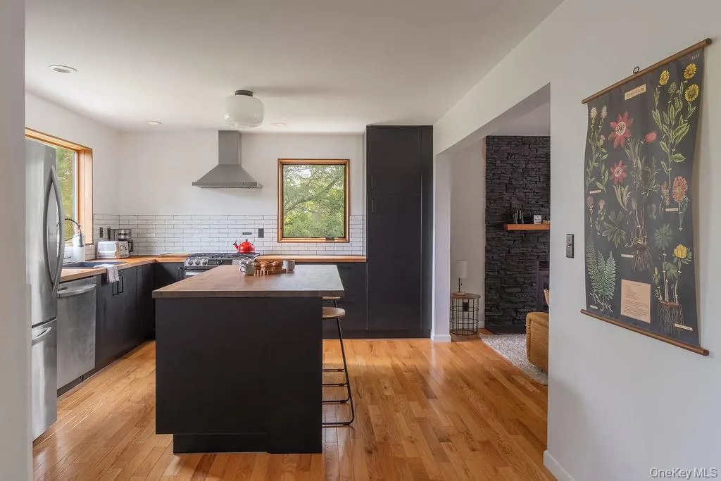 7 Morgan Road, Rockland, NY, 3 Bedrooms Bedrooms, 8 Rooms Rooms,2 BathroomsBathrooms,Residential,For Rent,Morgan,0,1044126 7 Morgan Road, Rockland, NY, 3 Bedrooms Bedrooms, 8 Rooms Rooms,2 BathroomsBathrooms,Residential,For Rent,Morgan,0,1044126