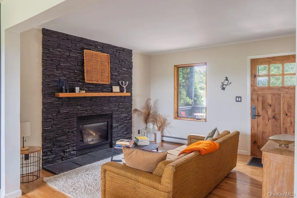 7 Morgan Road, Rockland, NY, 3 Bedrooms Bedrooms, 8 Rooms Rooms,2 BathroomsBathrooms,Residential,For Rent,Morgan,0,1044126 7 Morgan Road, Rockland, NY, 3 Bedrooms Bedrooms, 8 Rooms Rooms,2 BathroomsBathrooms,Residential,For Rent,Morgan,0,1044126