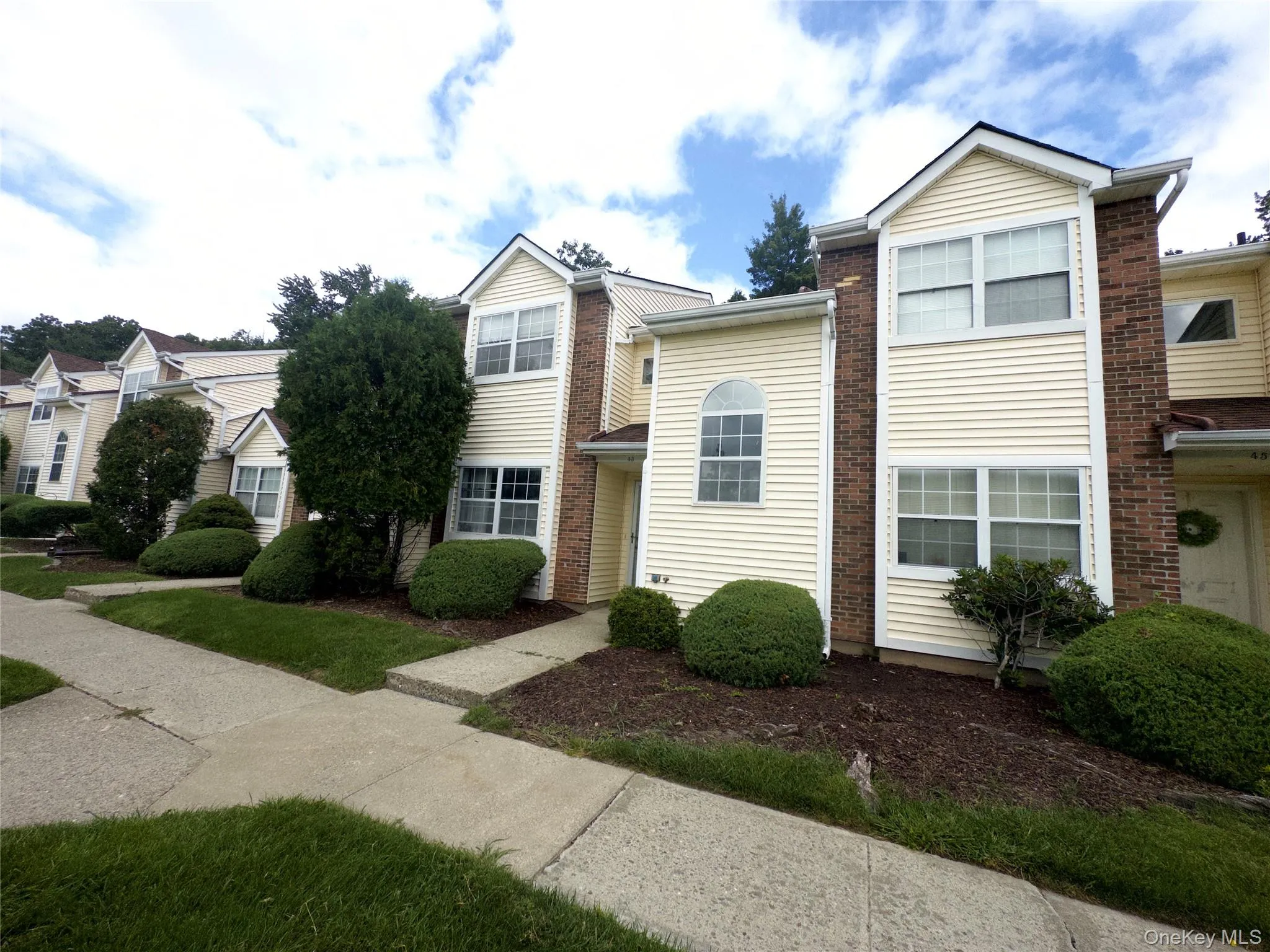 43 Brick Pond Road, Middletown, NY, 3 Bedrooms Bedrooms, 6 Rooms Rooms,2 BathroomsBathrooms,Residential,For Rent,Brick Pond,0,1044127 43 Brick Pond Road, Middletown, NY, 3 Bedrooms Bedrooms, 6 Rooms Rooms,2 BathroomsBathrooms,Residential,For Rent,Brick Pond,0,1044127