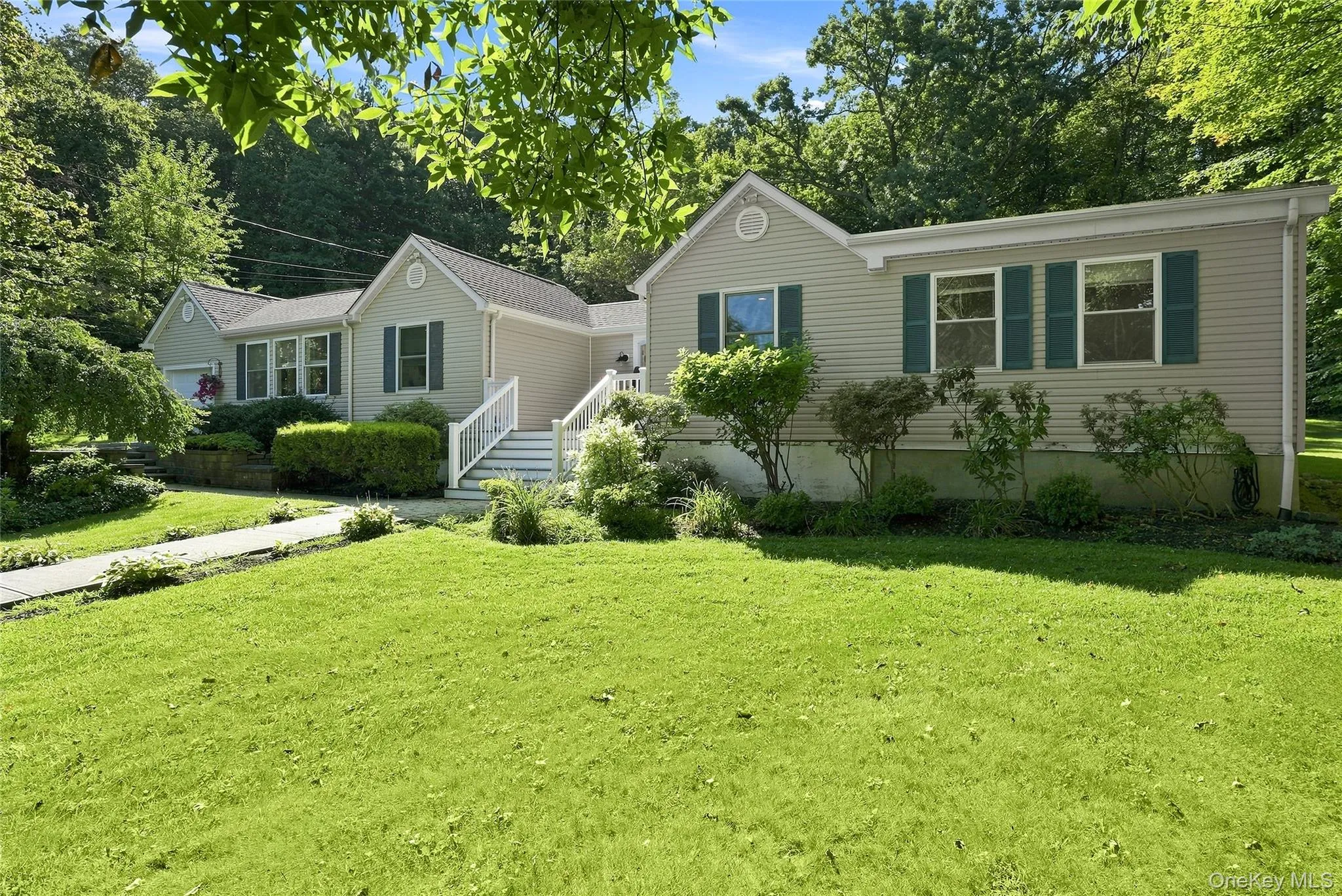 5 Mountain Drive, Carmel, NY, 3 Bedrooms Bedrooms, 9 Rooms Rooms,2 BathroomsBathrooms,Residential,For Rent,Mountain,0,1044128 5 Mountain Drive, Carmel, NY, 3 Bedrooms Bedrooms, 9 Rooms Rooms,2 BathroomsBathrooms,Residential,For Rent,Mountain,0,1044128