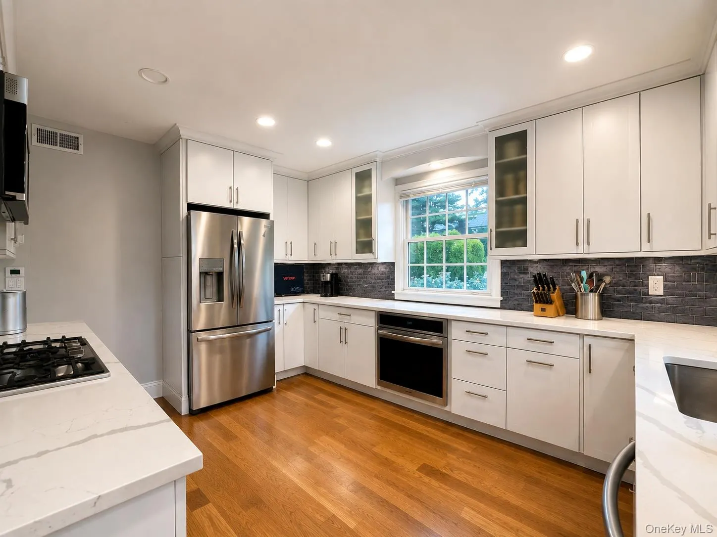 31 Griffen Avenue, Scarsdale, NY, 4 Bedrooms Bedrooms, 10 Rooms Rooms,3 BathroomsBathrooms,Residential,For Rent,Griffen,0,1044129 31 Griffen Avenue, Scarsdale, NY, 4 Bedrooms Bedrooms, 10 Rooms Rooms,3 BathroomsBathrooms,Residential,For Rent,Griffen,0,1044129