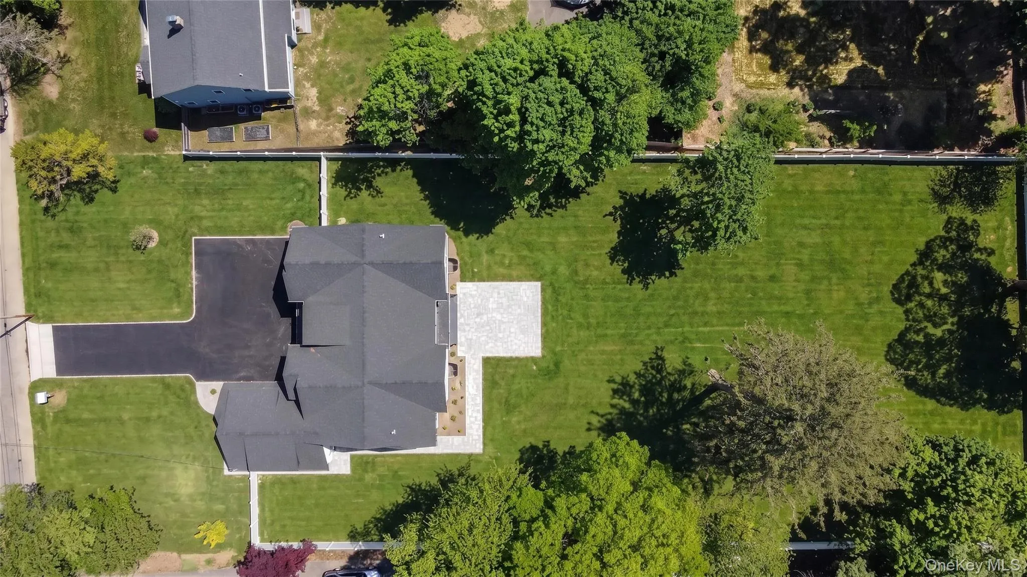 364 Old Farmingdale Road, West Babylon, NY, 5 Bedrooms Bedrooms, 10 Rooms Rooms,3 BathroomsBathrooms,Residential,For Rent,Old Farmingdale,0,1044133 364 Old Farmingdale Road, West Babylon, NY, 5 Bedrooms Bedrooms, 10 Rooms Rooms,3 BathroomsBathrooms,Residential,For Rent,Old Farmingdale,0,1044133